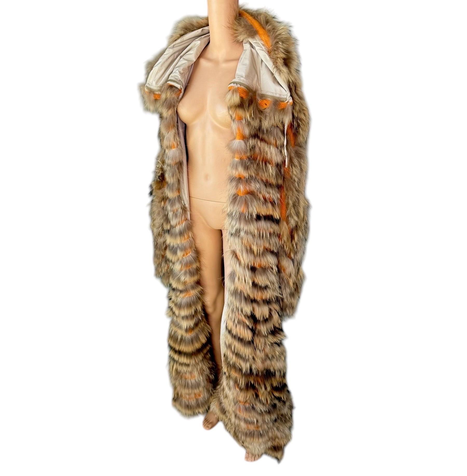 Roberto Cavalli A/I 2002 Passerella Non Indossato Colletto Completo Cerniera Maglia Pelliccia in vendita 7