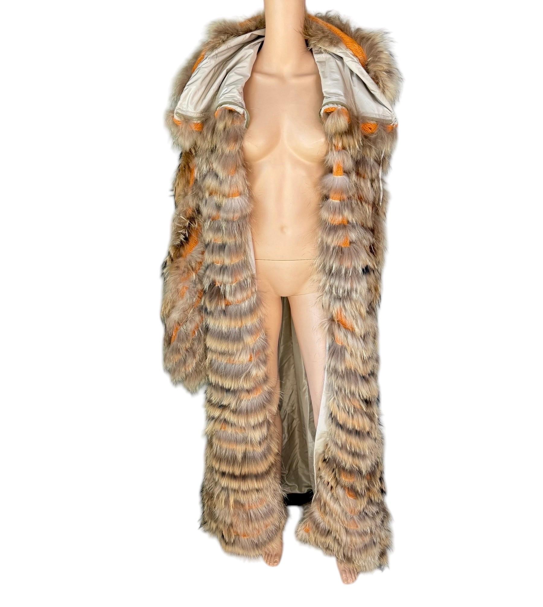 Roberto Cavalli A/I 2002 Passerella Non Indossato Colletto Completo Cerniera Maglia Pelliccia in vendita 10