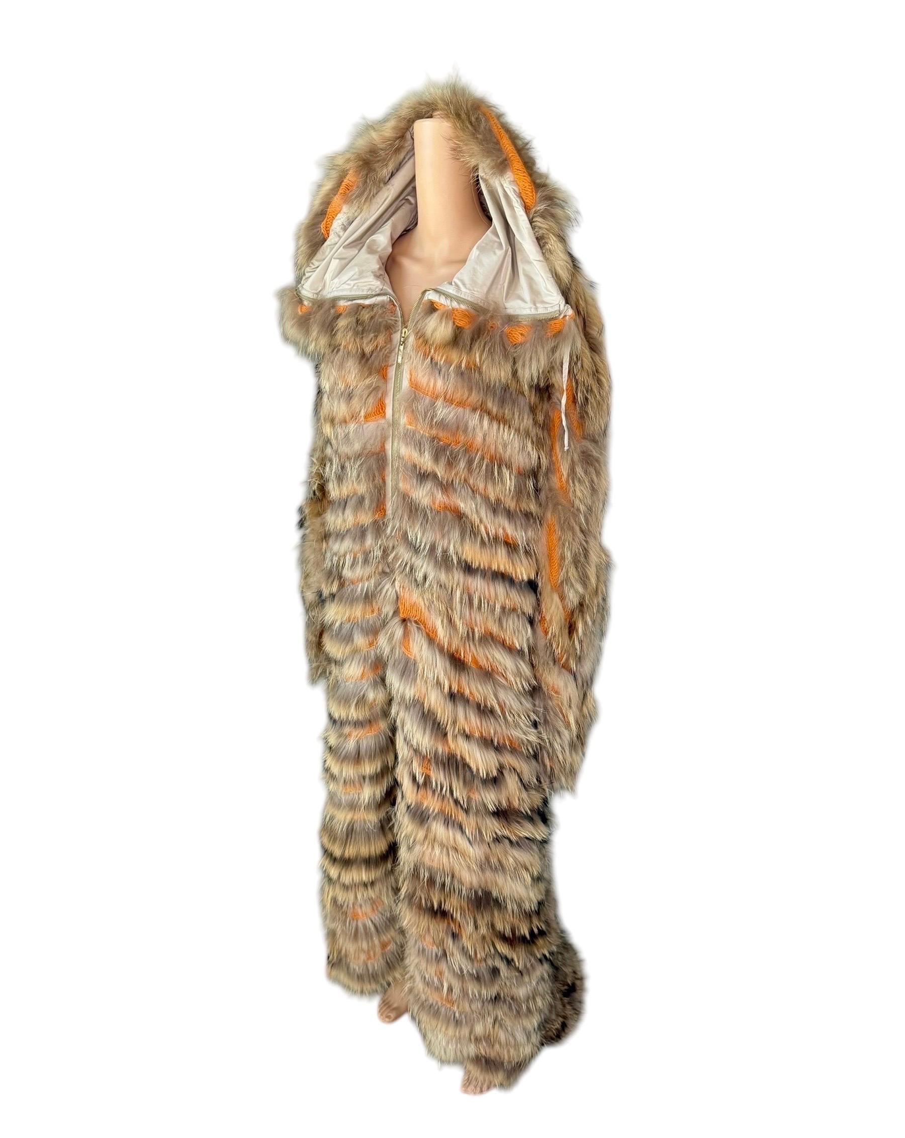 Roberto Cavalli A/I 2002 Passerella Non Indossato Colletto Completo Cerniera Maglia Pelliccia in vendita 3