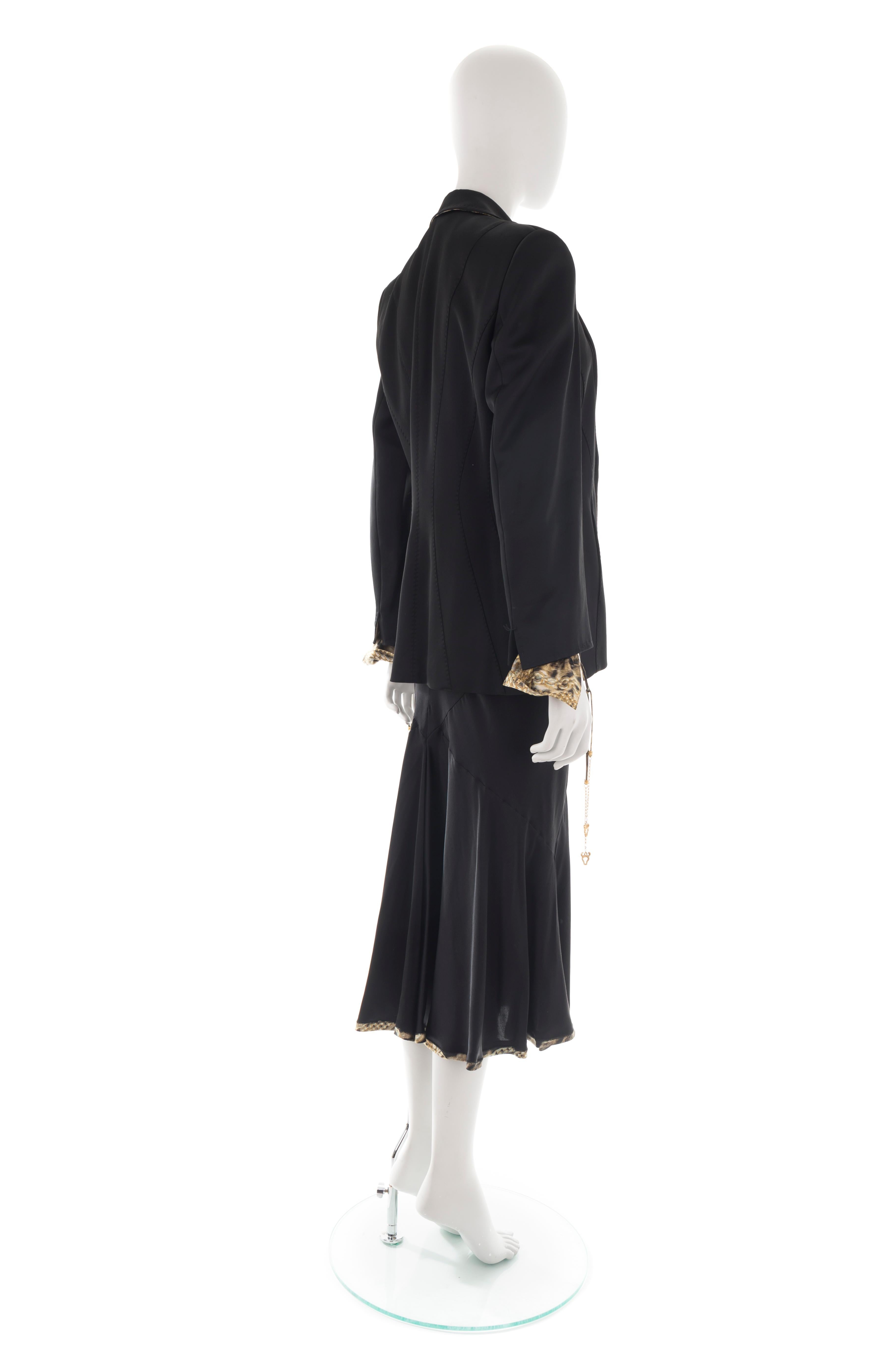 Roberto Cavalli F/W 2003 tailleur jupe sirène en soie noir et guépard en vente 2