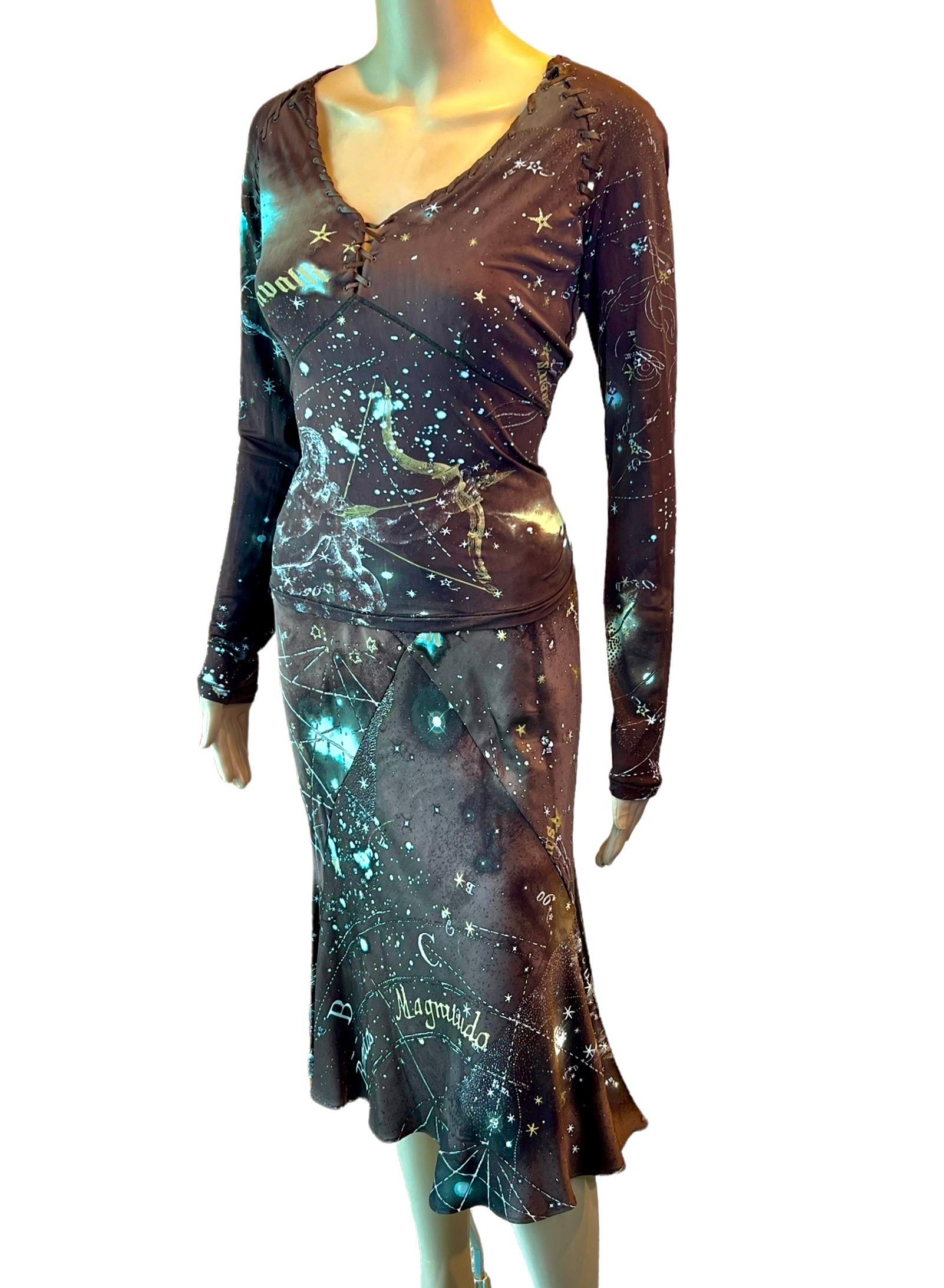 Roberto Cavalli F/W 2003 Constellation Astrology Print Silk Midi Skirt and Top 2 Piece Set Size XS/S

Please note the skirt is size XS and the top is size S.