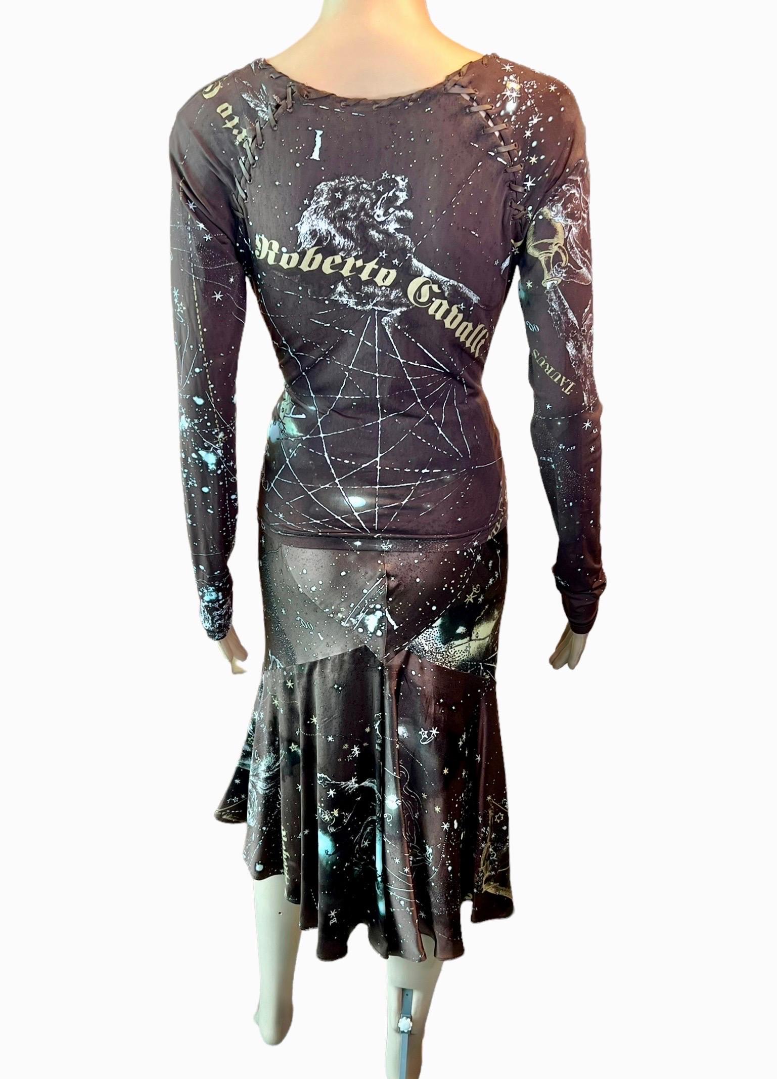 Roberto Cavalli - Ensemble 2 pièces jupe et haut imprimé astronomique Constellation, automne-hiver 2003 en vente 3