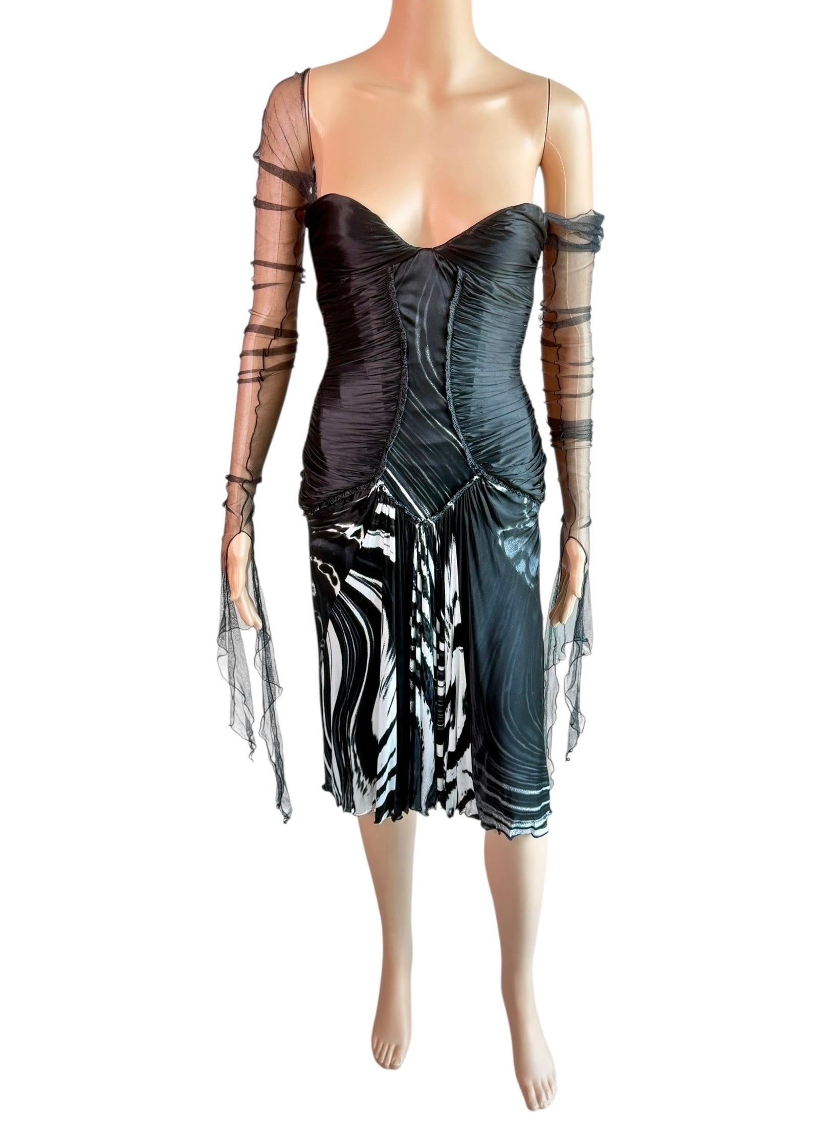 Roberto Cavalli F/W 2003 Laufsteg Ungetragenes durchsichtiges Mesh Bustier Tiefes gerafftes Kleid im Angebot 9