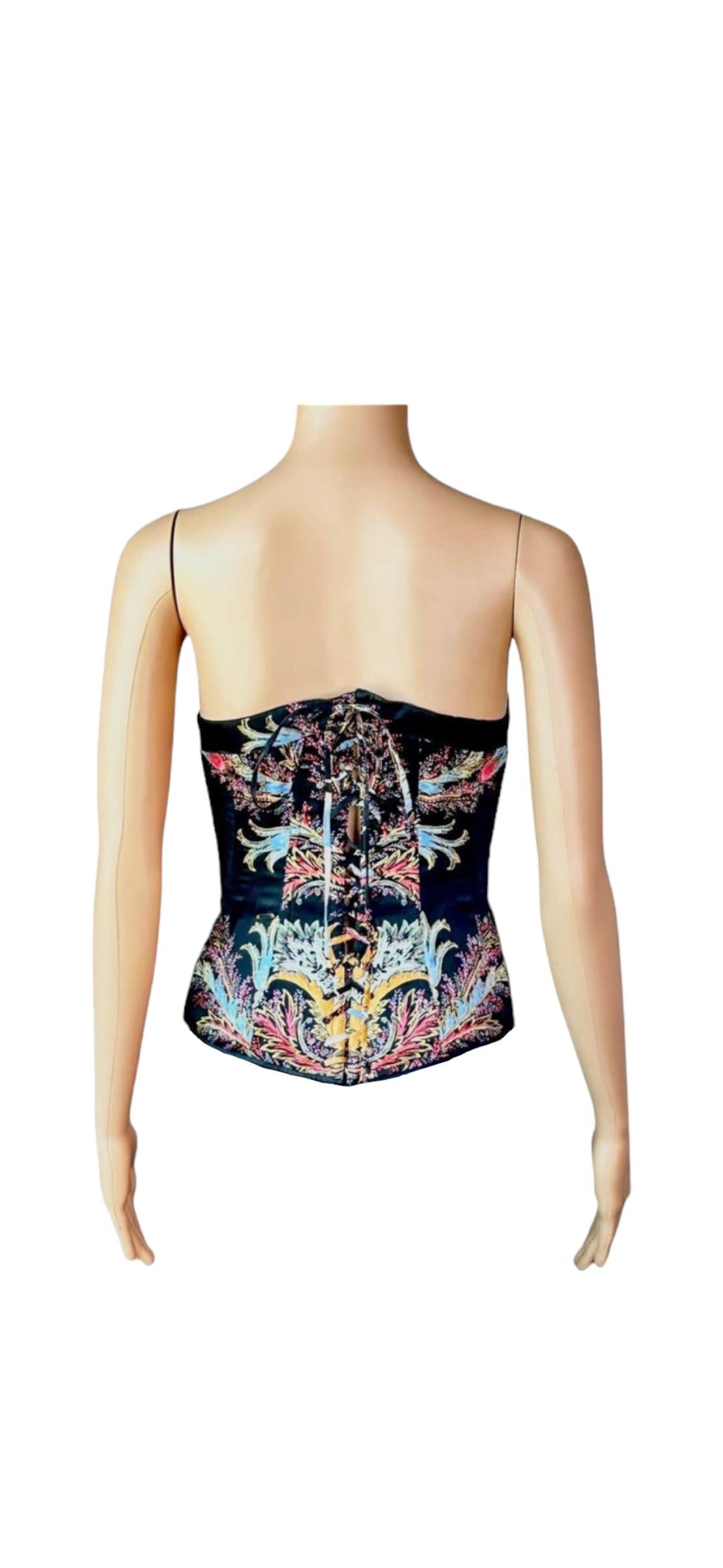 Roberto Cavalli F/W 2004 Bustier Corset Top

Please note size tag has been removed item fits like a size L but is highly adjustable due to corseted tie up in the back.

FOLLOW US ON INSTAGRAM @OPULENTADDICT
