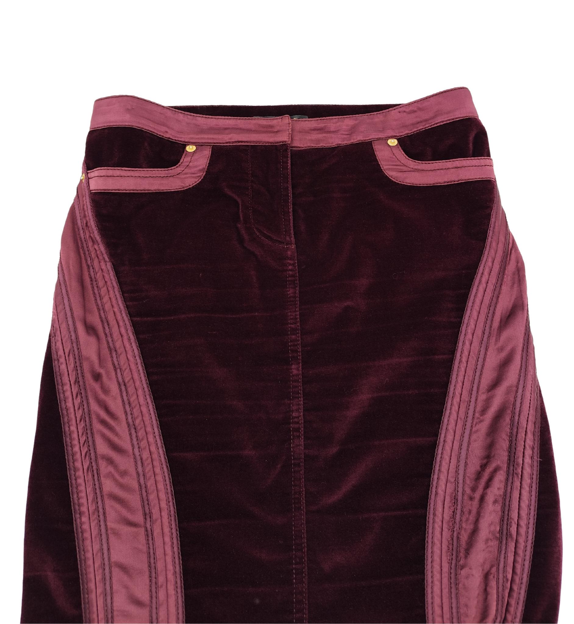 Roberto Cavalli F/W 2004 purple velvet jacket and skirt set For Sale 3