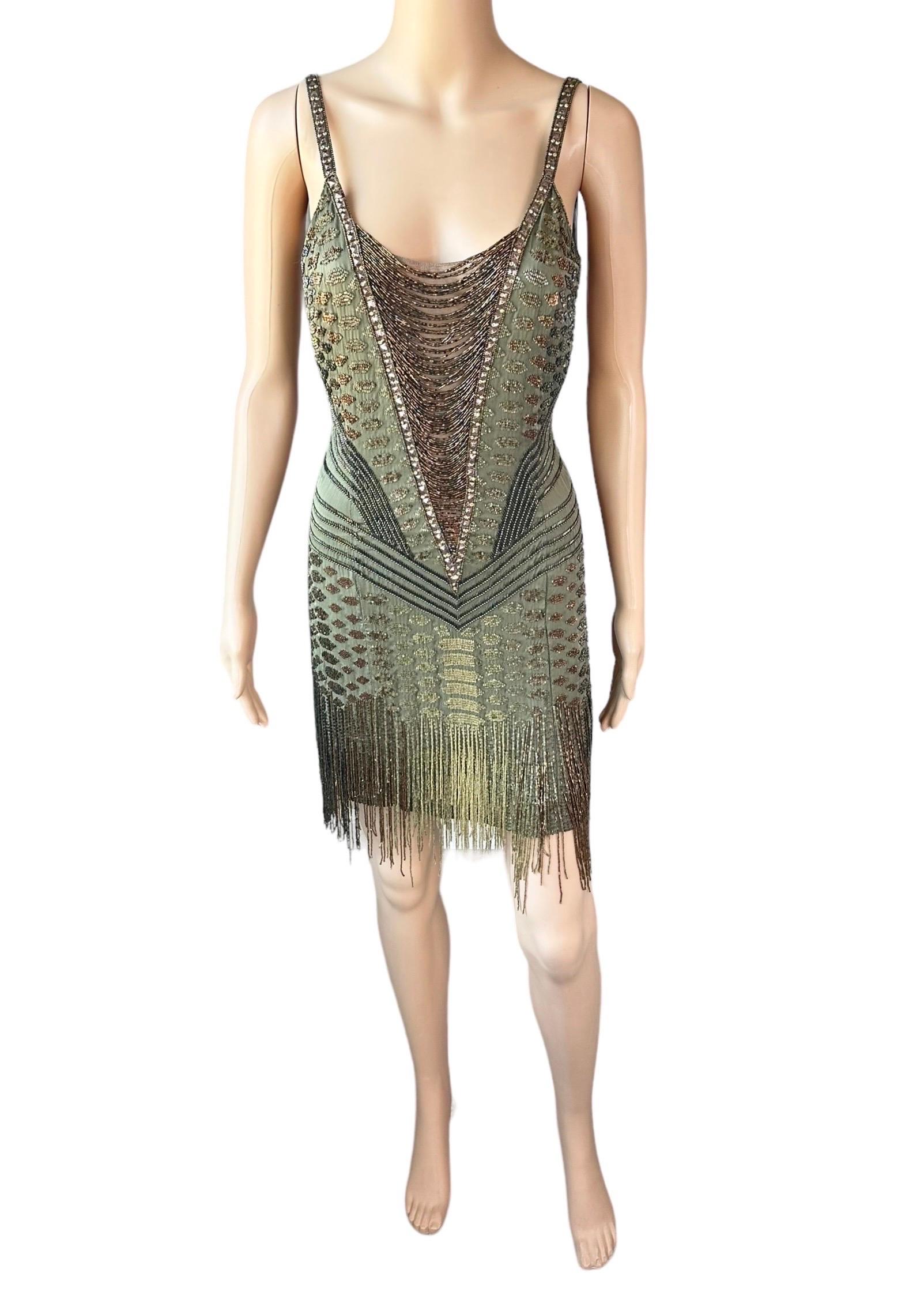 Roberto Cavalli H/W 2006 Verschönertes, perlenbesetztes, Fransenbesetztes Flapper-Minikleid mit offenem Rückenausschnitt im Angebot 8