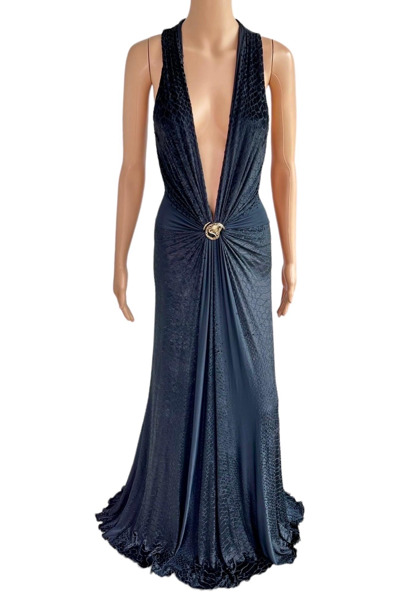 Roberto Cavalli F/W 2006 Plunging Neckline Embellished Velvet Evening Dress Gown For Sale 5