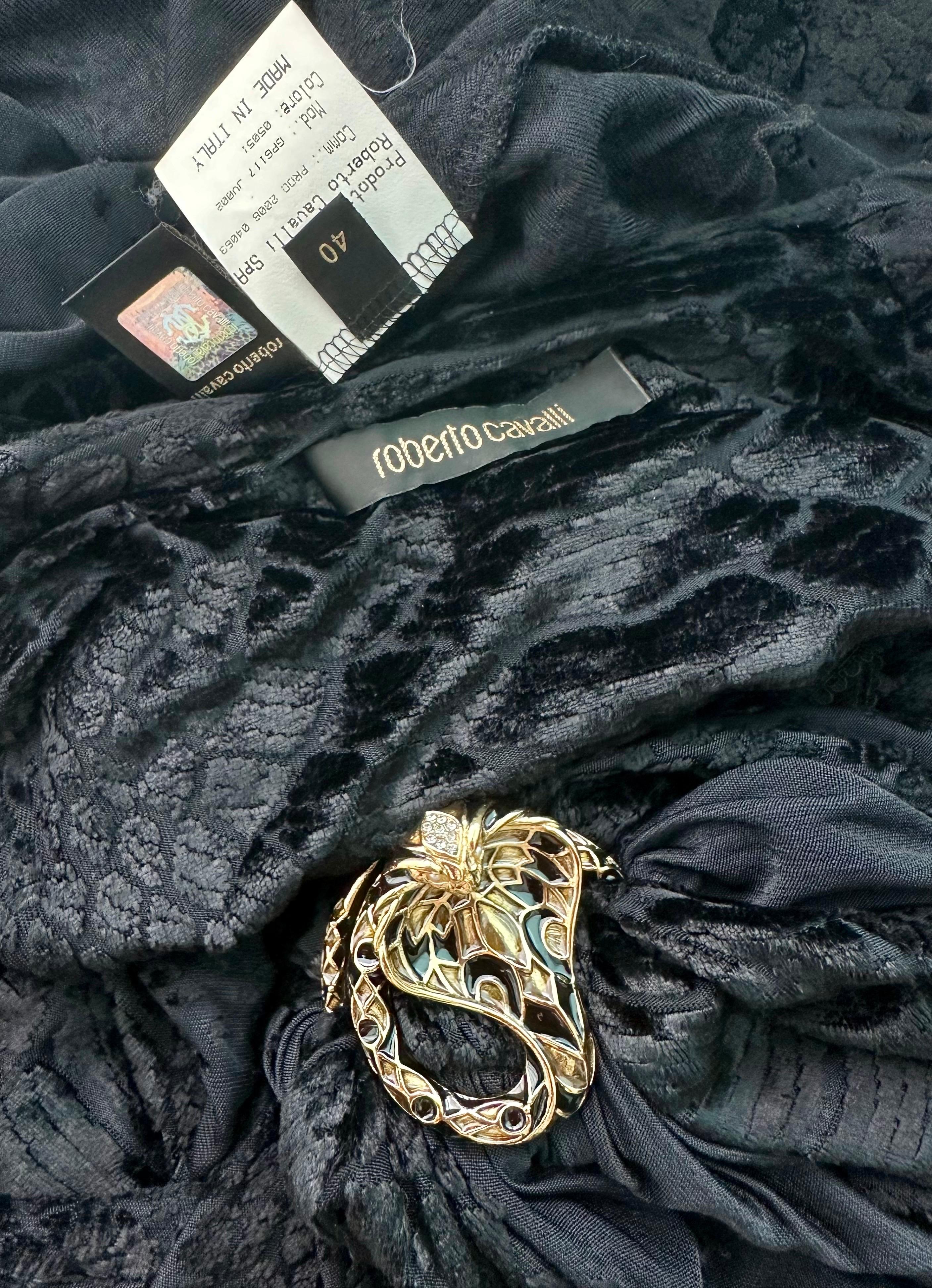 Roberto Cavalli F/W 2006 Plunging Neckline Embellished Velvet Evening Dress Gown For Sale 11