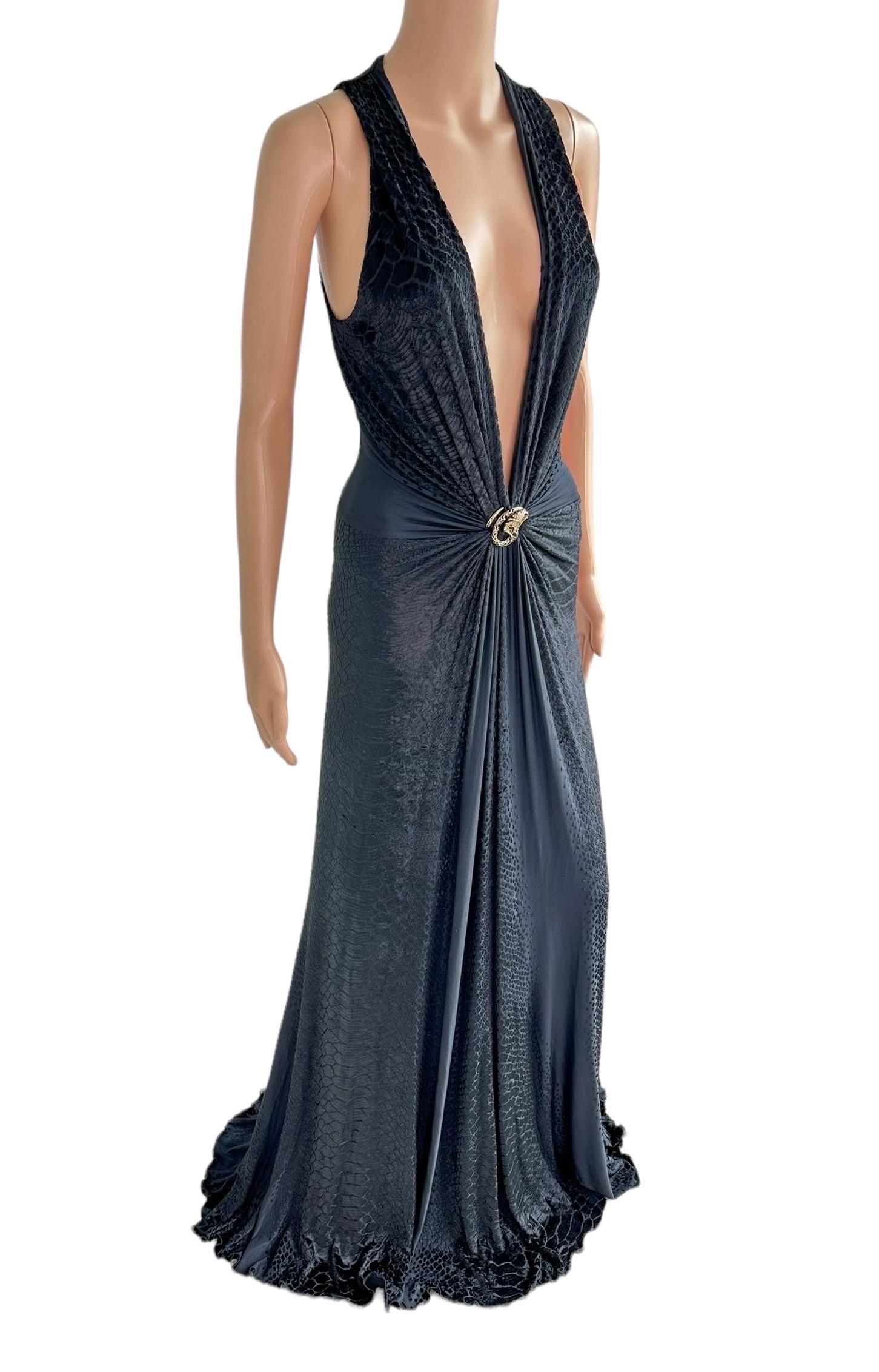Roberto Cavalli F/W 2006 Plunging Neckline Embellished Velvet Evening Dress Gown In Excellent Condition For Sale In Naples, FL