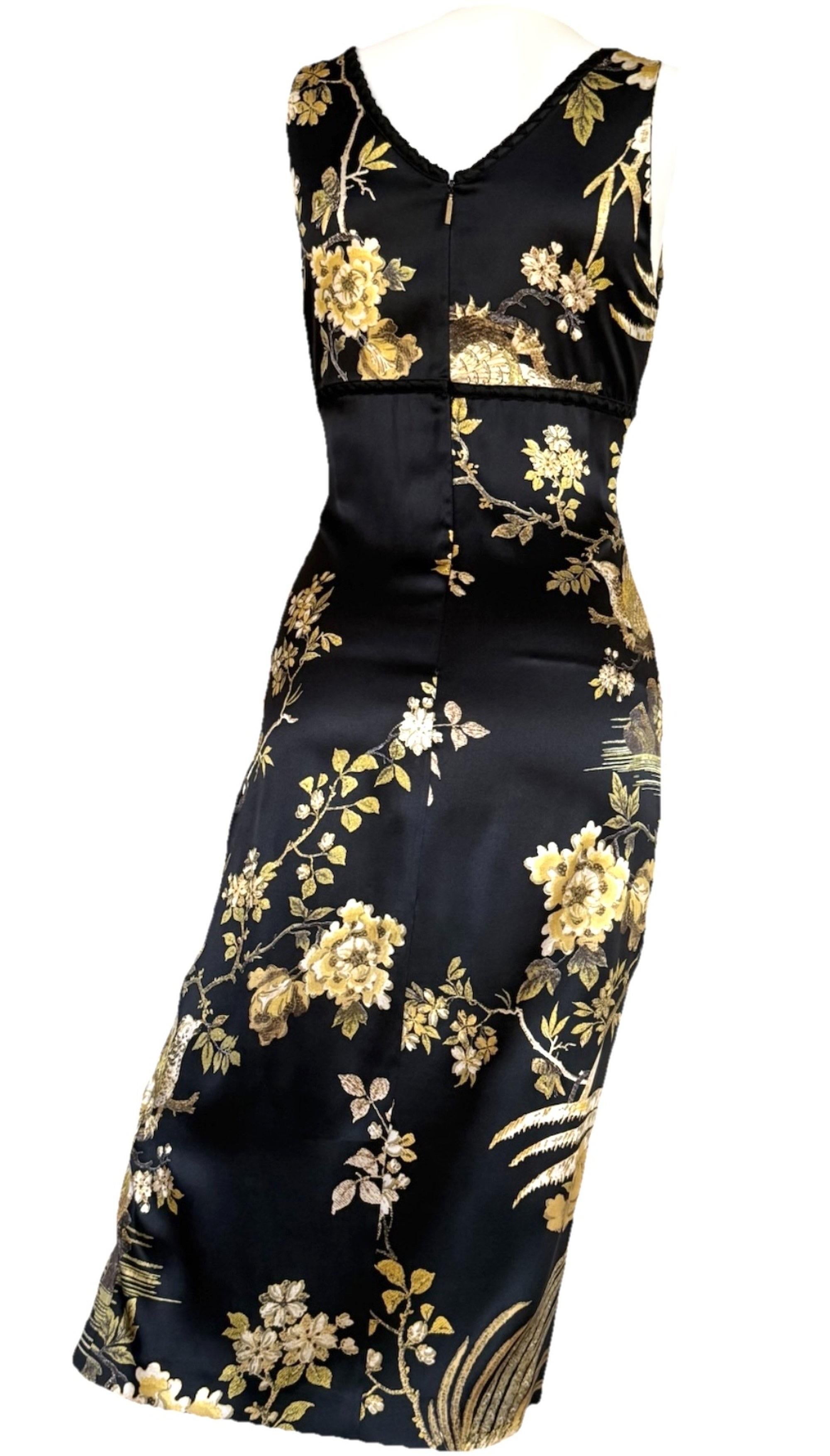 ROBERTO CAVALLI F/W 2006 Runway Bird & Floral Print Stretch Silk Midi Dress For Sale 1