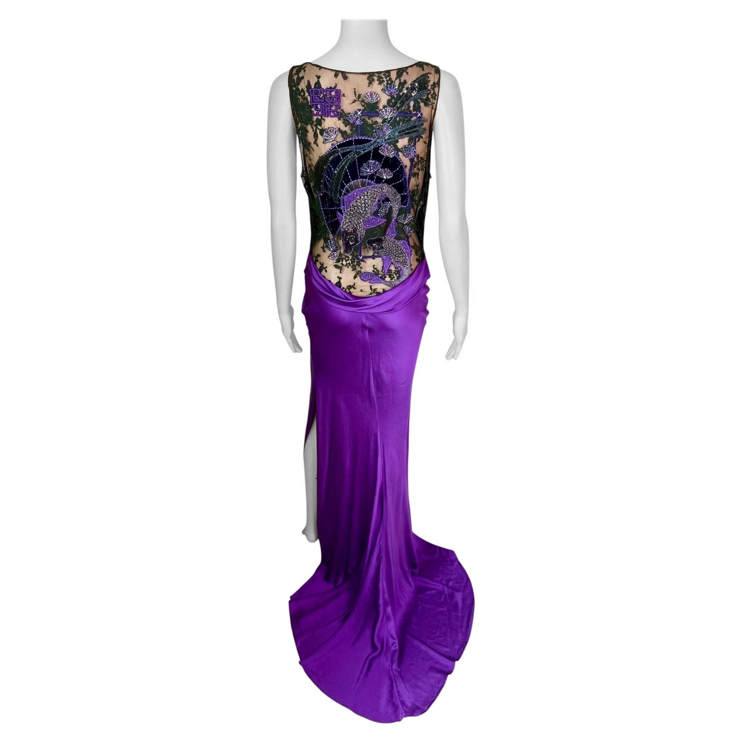 Roberto Cavalli F/W 2006 Laufsteg Verschönertes Hochgeschlitztes Lila Seiden Abendkleid
