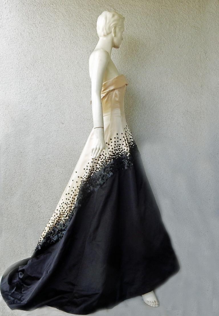 Roberto Cavalli Pasarela F/W 2008 Vestido de gala dramático en venta 3