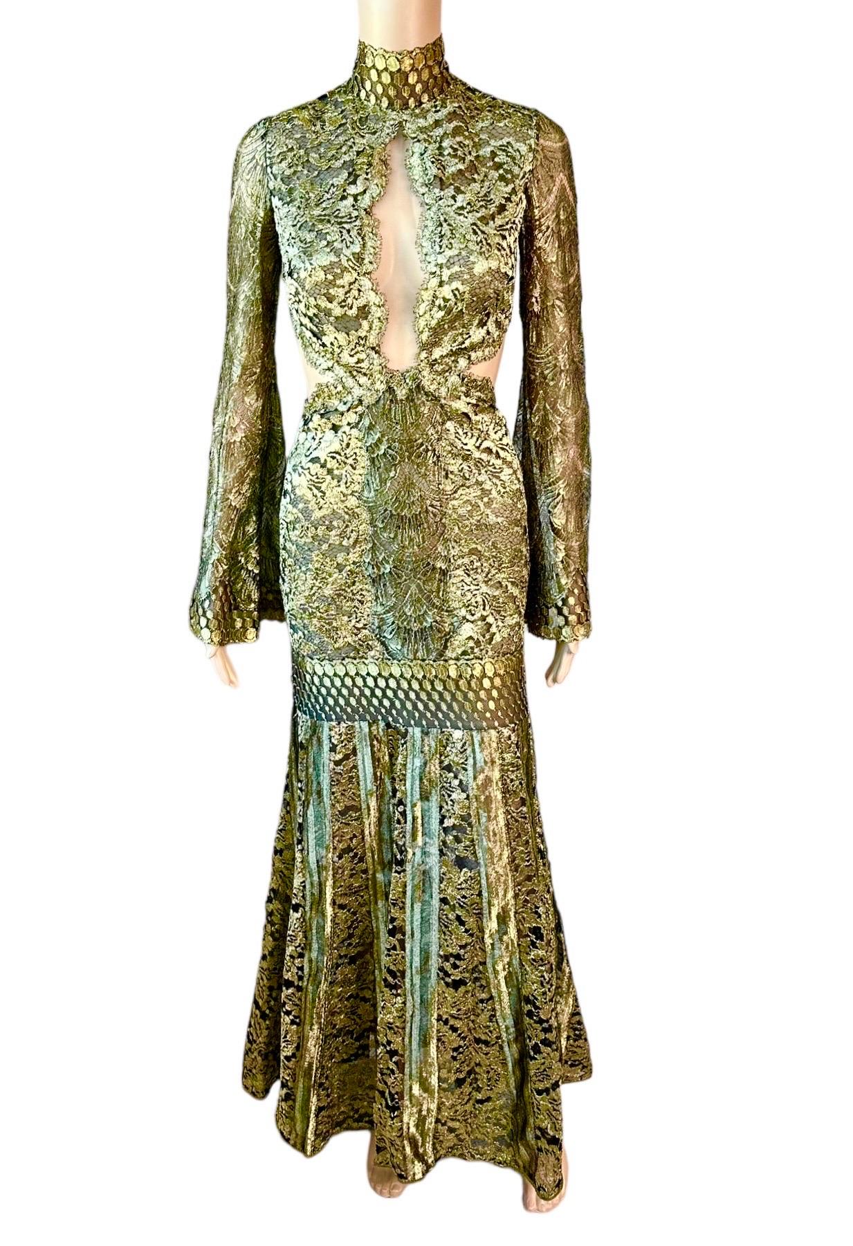 Roberto Cavalli F/W 2016 Runway Gold Sheer Lace Evening Dress Gown In Excellent Condition For Sale In Naples, FL