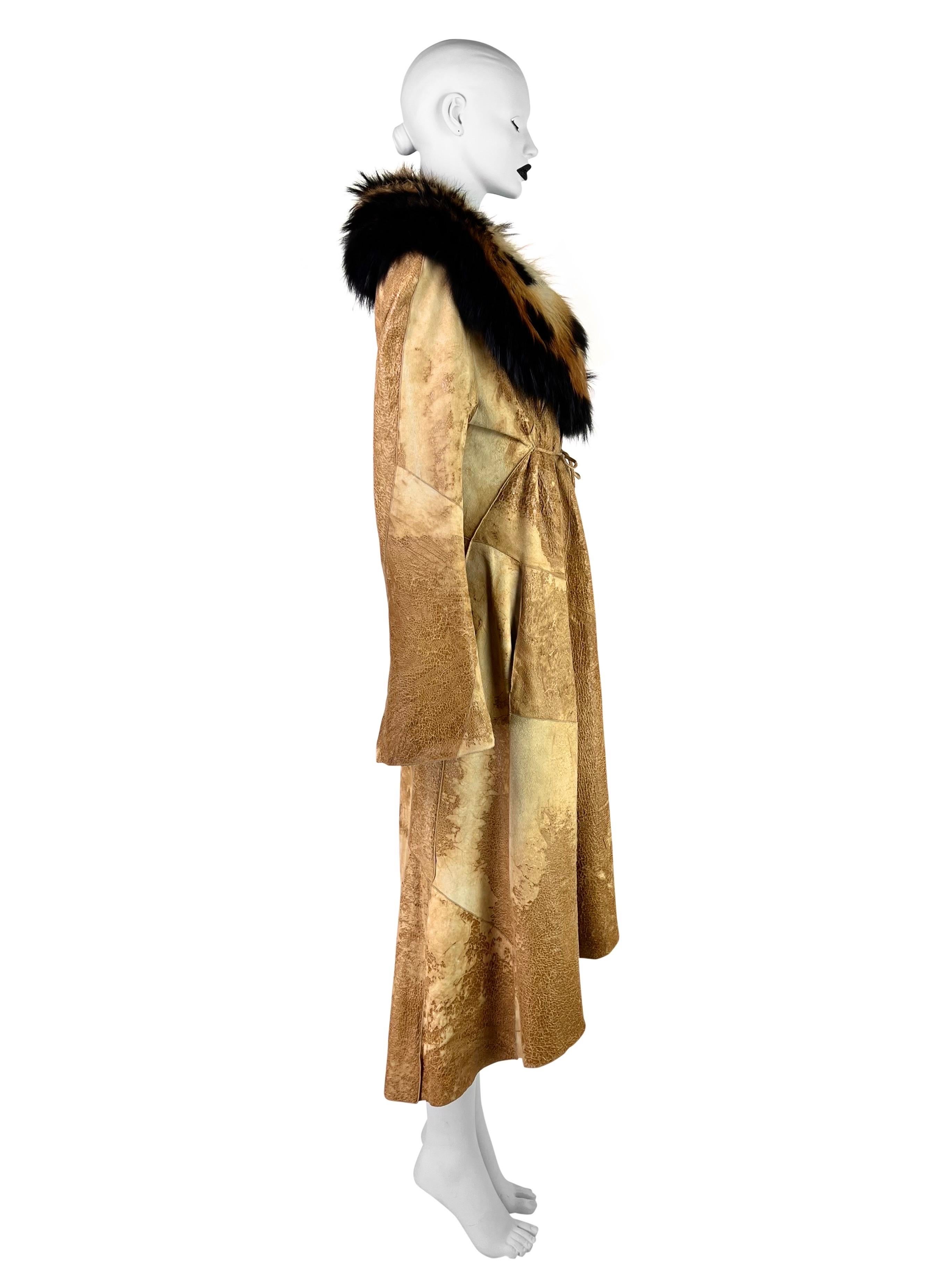 Roberto Cavalli, manteau en cuir avec fourrure de renard, automne 2002 en vente 4