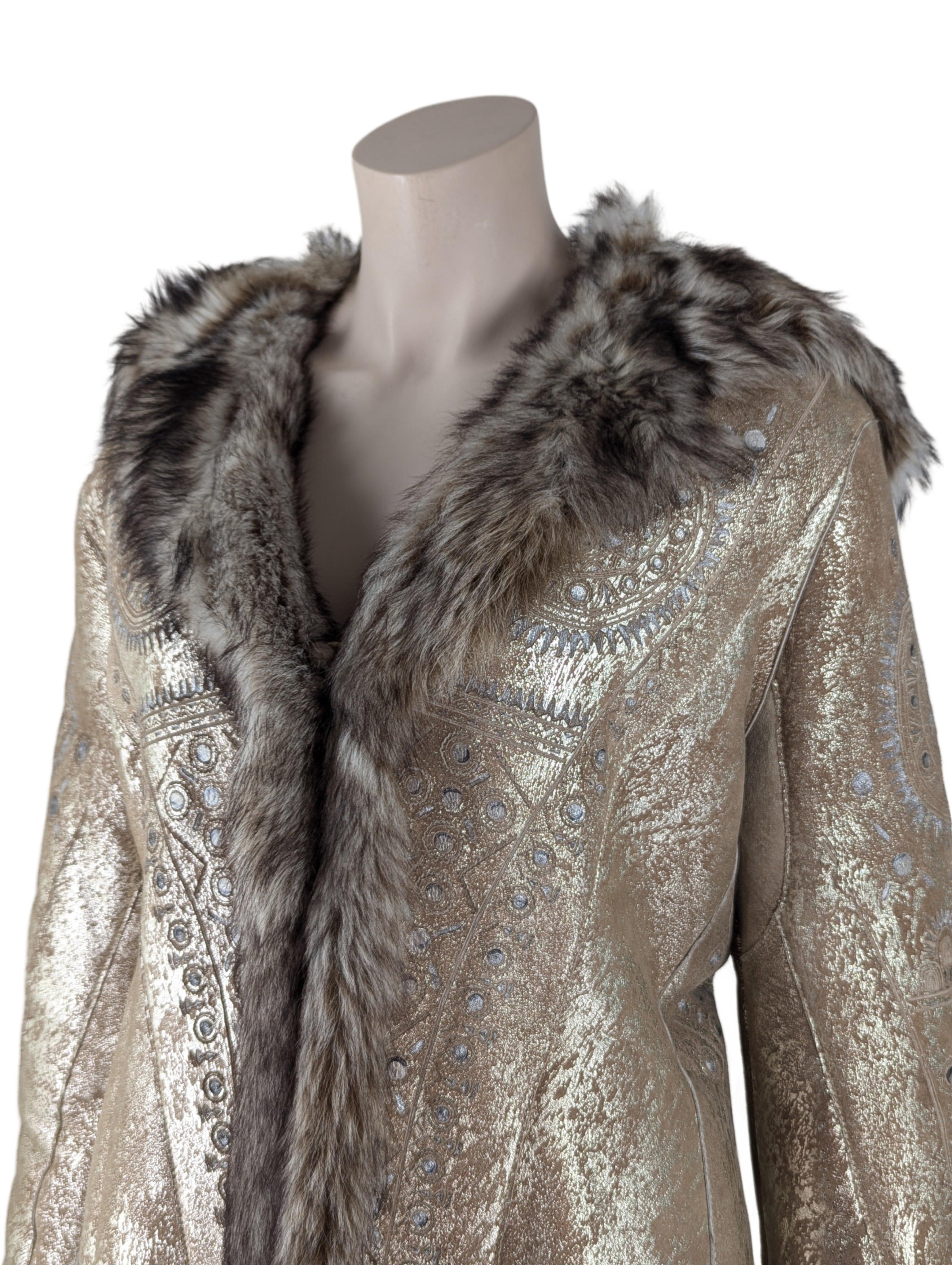 Roberto Cavalli Autunno 2006 Pelliccia impreziosita d'oro in vendita 2