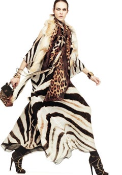 Roberto Cavalli Spring 2007 - Robe caftan en soie rayée à imprimé animalier
