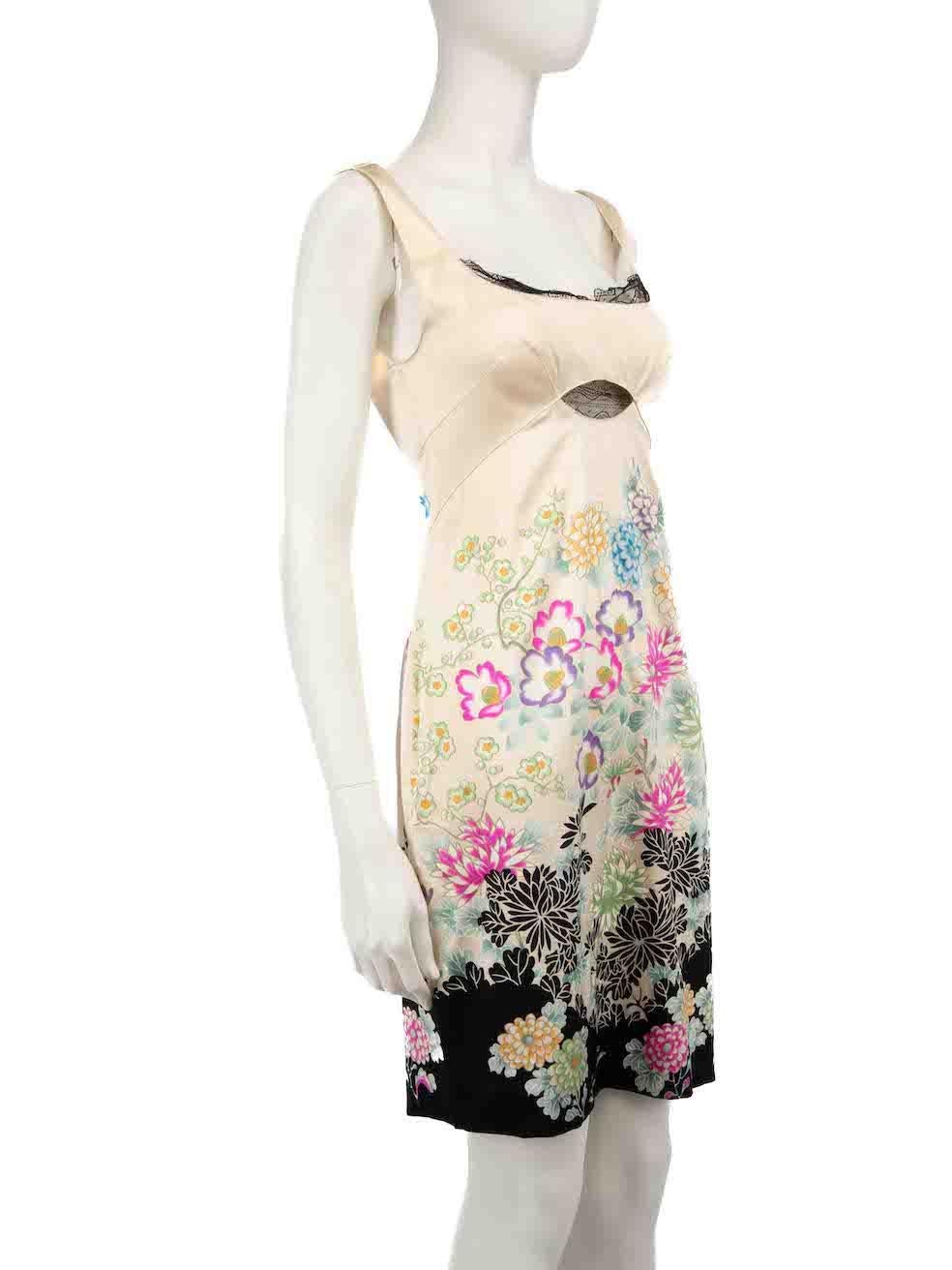 CONDITION is Very good. Hardly any visible wear to dress is evident. Loose threads can be seen to the underarm lining on this used Roberto Cavalli designer resale item.
 
 
 
 Details
 
 
 Multicolour
 
 Silk
 
 Slip dress
 
 Floral pattern
 

