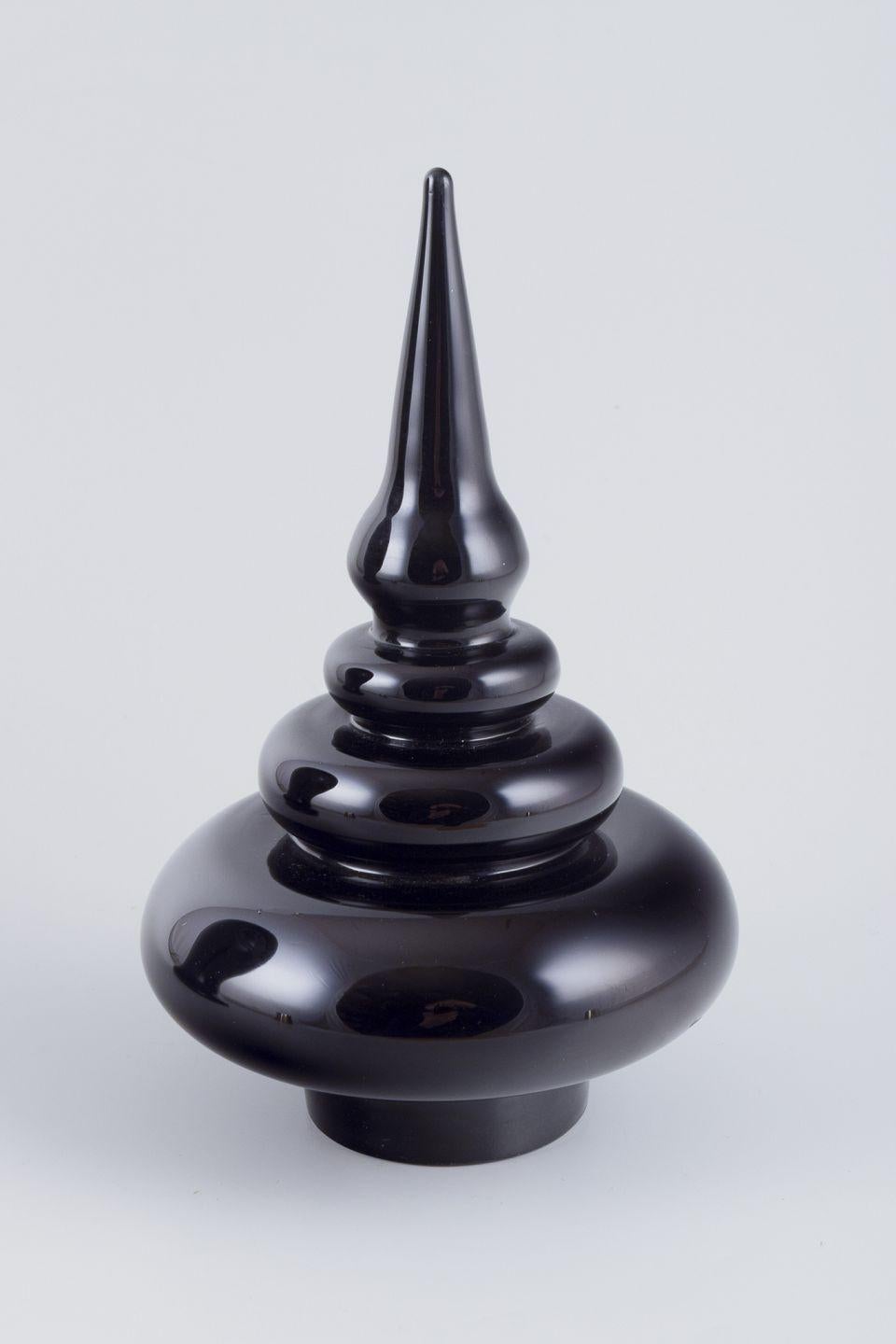Roberto Cavalli for Murano. Floor vase made of black art glass. 21st C. For Sale 3