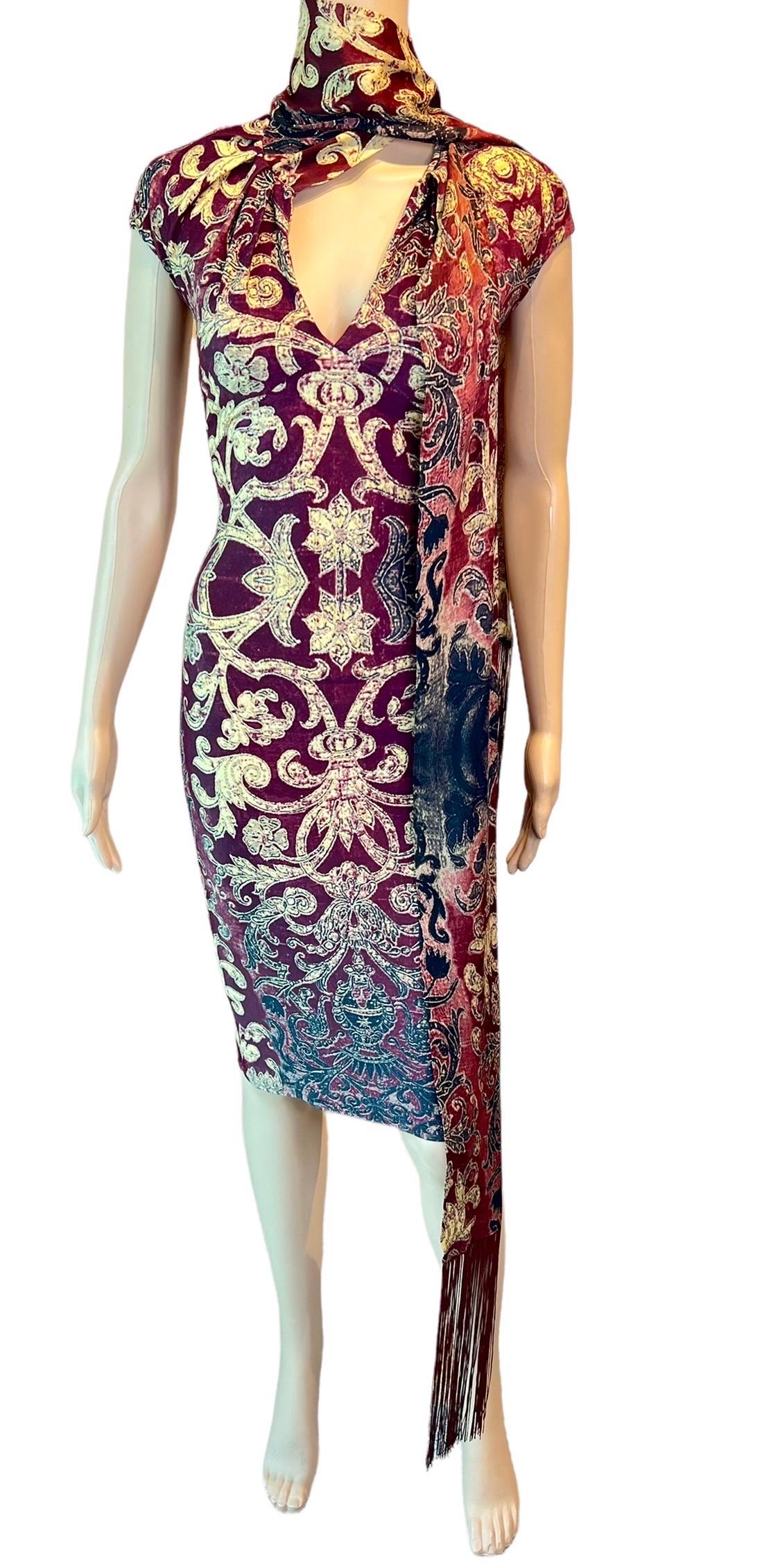 Roberto Cavalli FW 2004 Runway Red Gold Brocade Print Bodycon Fringe Scarf Dress In Excellent Condition For Sale In Naples, FL