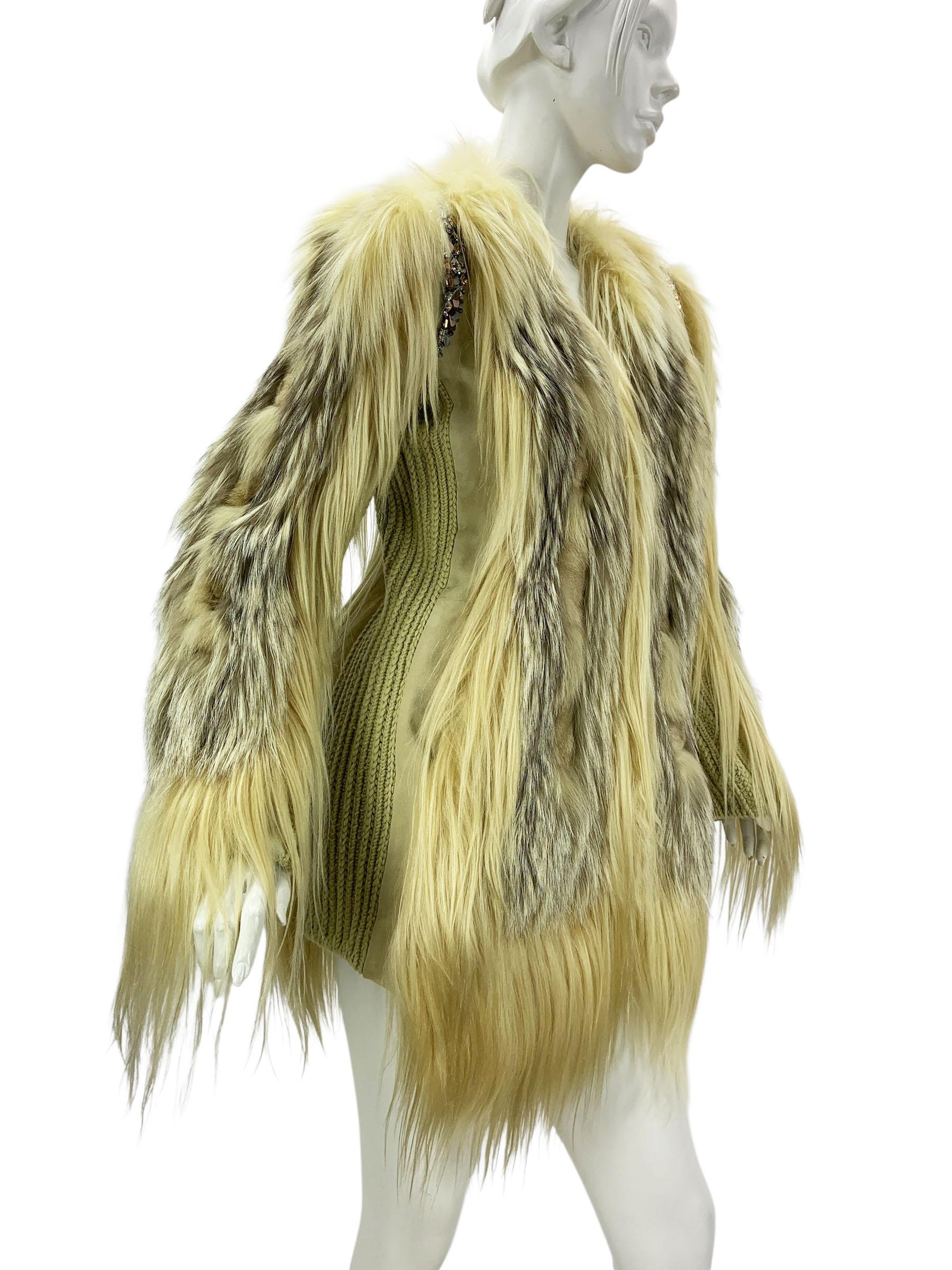 Roberto Cavalli FW 2011 Leder Ziegenfuchsfell Wolle Kristallverzierte Jacke 42 im Zustand „Hervorragend“ im Angebot in Montgomery, TX