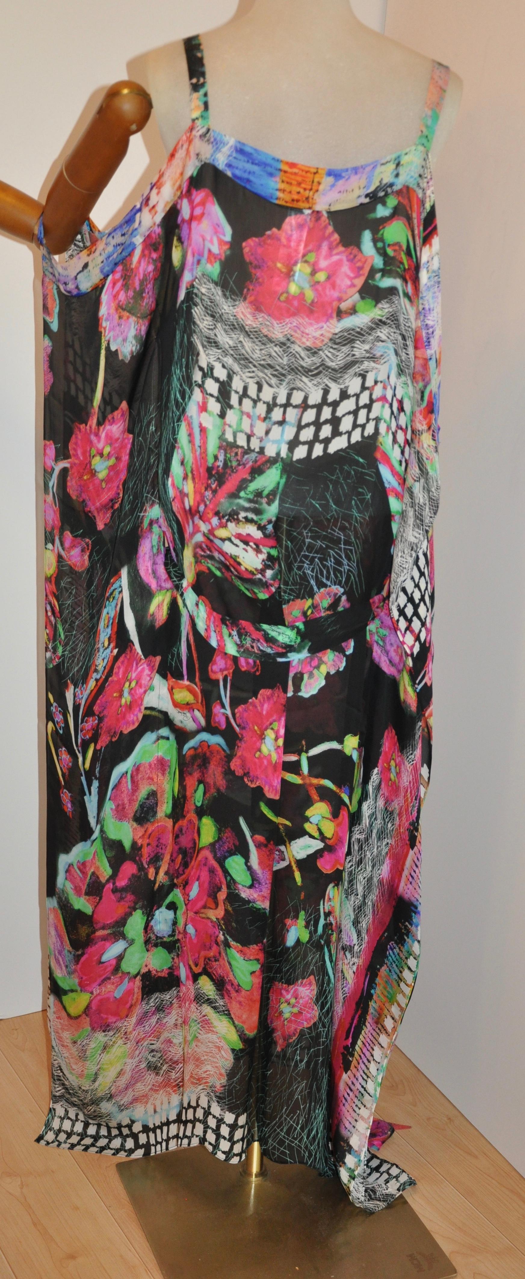 Roberto Cavalli - Caftan long à fleurs multicolores flottantes, semblable à un caftan en vente 3