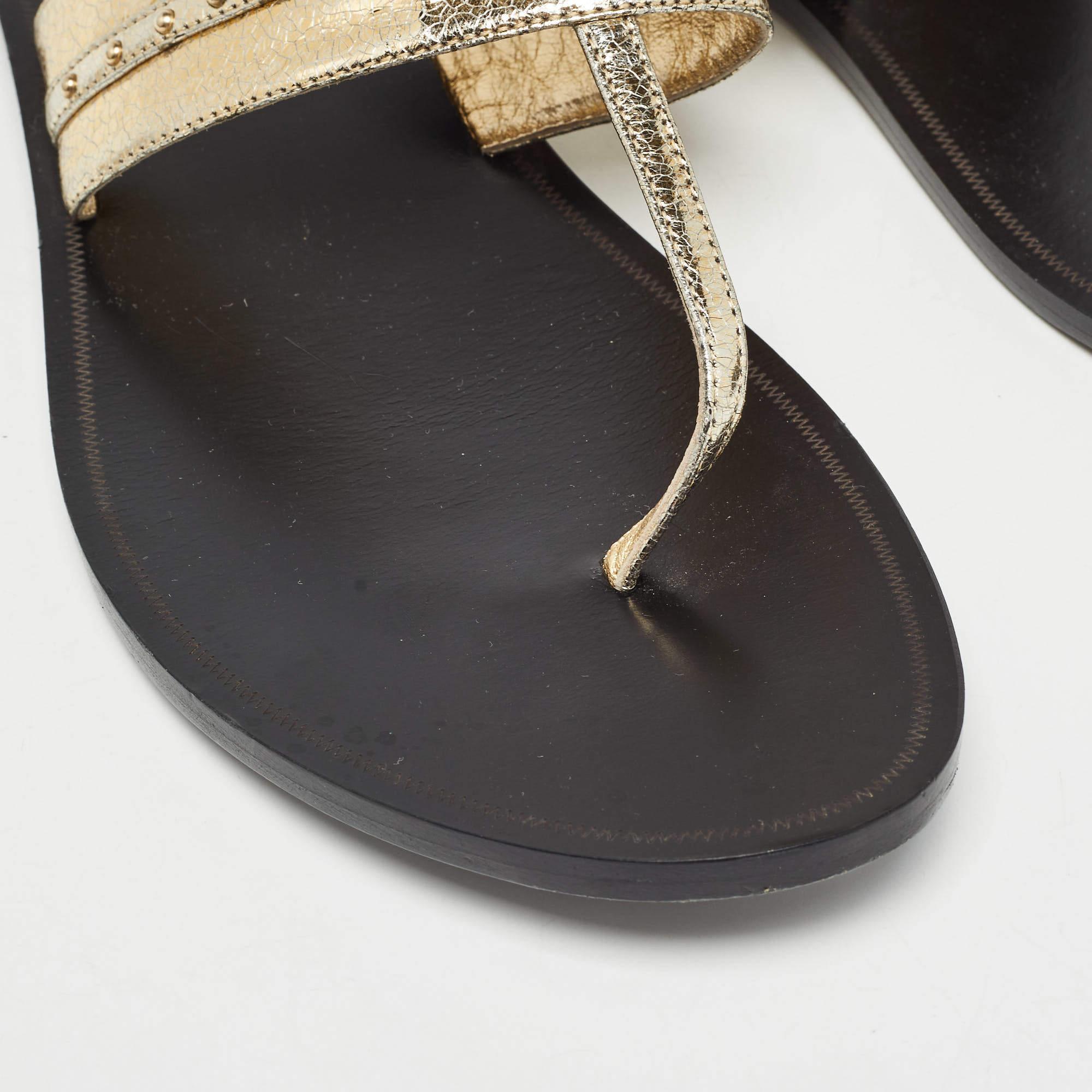 Roberto Cavalli Gold Crackled Leather Flat Slides Size 40 For Sale 2