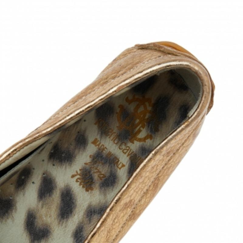 Women's Roberto Cavalli Gold Iridescent Effect Leather Slip On Loafers Size 39 For Sale