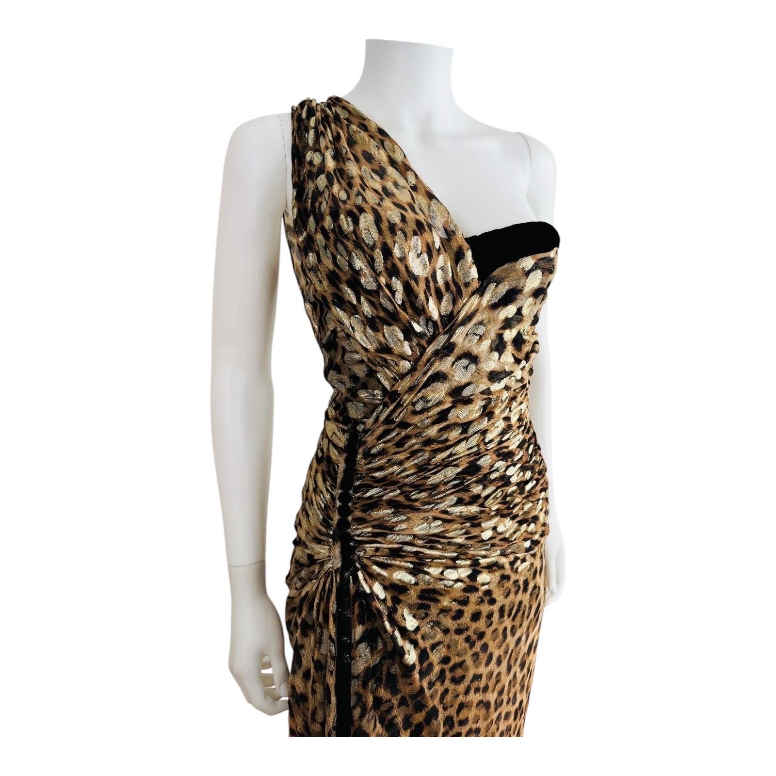 Roberto Cavalli Maxi abito in lurex oro con stampa leopardata e animalier Velluto In condizioni buone in vendita a Denver, CO