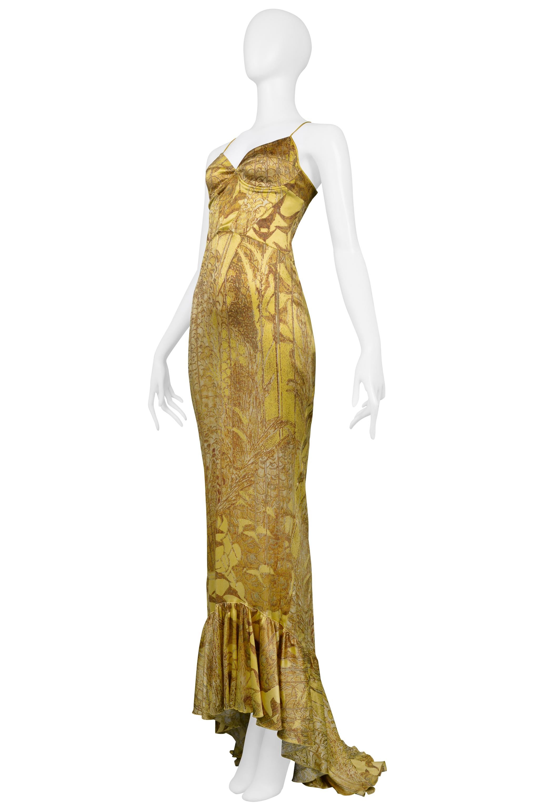 Roberto Cavalli Vestido corpiño de satén dorado con cola en Excelente Estado en Los Angeles, CA