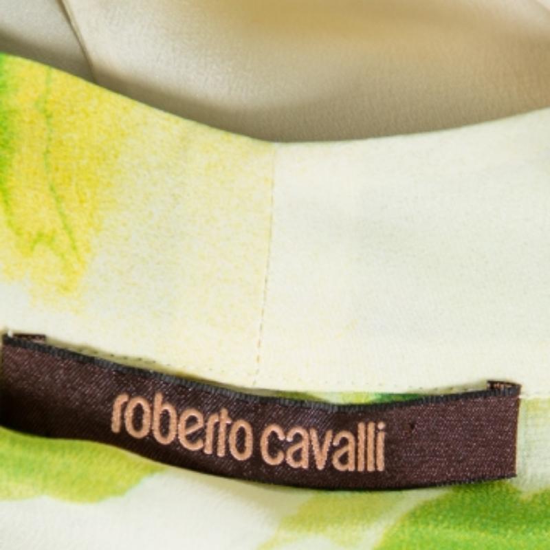 Roberto Cavalli Green Printed Silk Ruffled Detail Button Front Shirt M In Good Condition For Sale In Dubai, Al Qouz 2