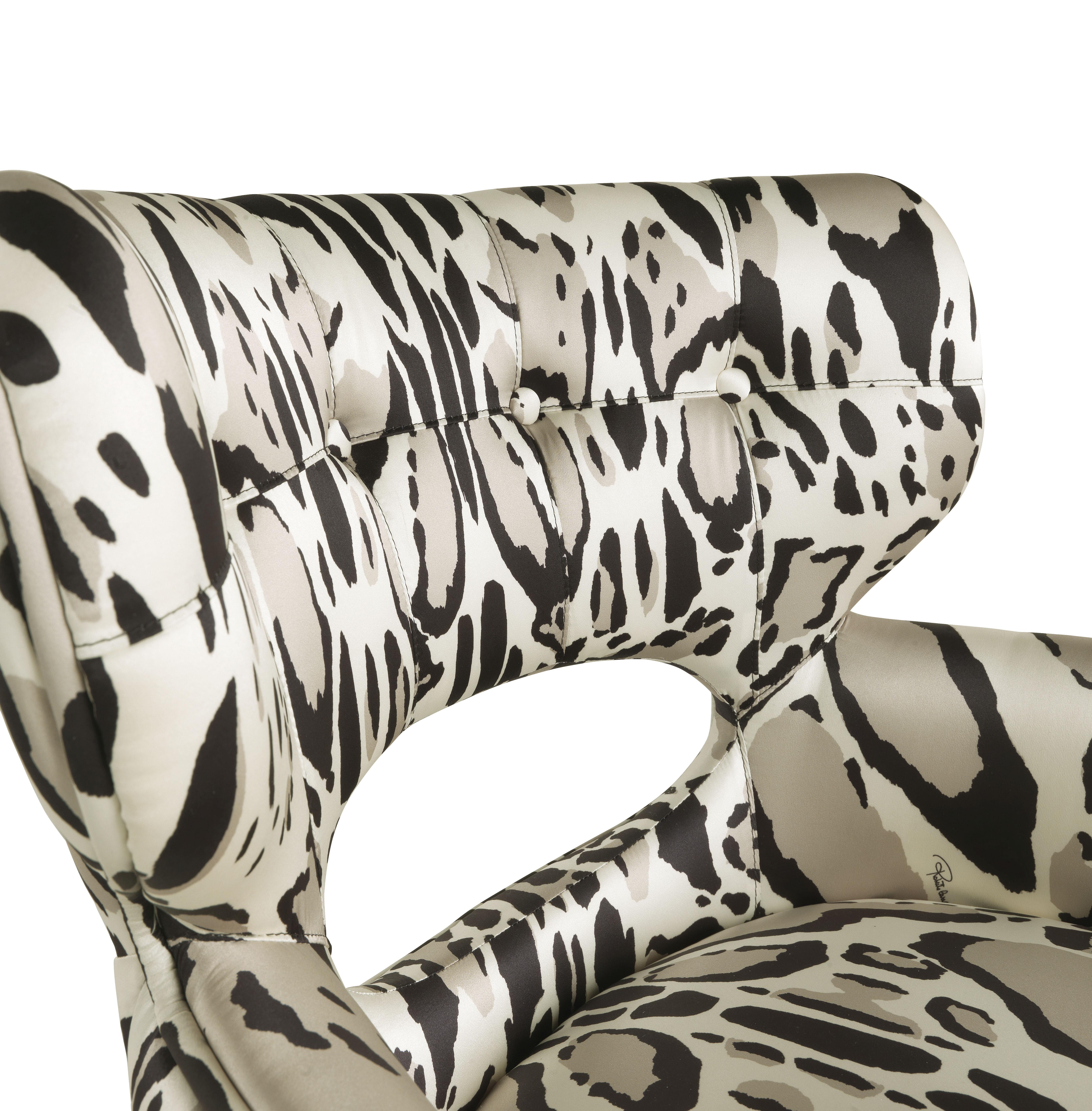 Maclaine-Stuhl aus dem 21. Jahrhundert mit Stoff von Roberto Cavalli Home Interiors (Italienisch) im Angebot