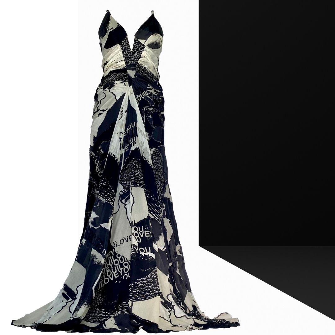 Roberto Cavalli - Vestido de noche con logo I Love You. Este vestido está confeccionado con un robusto body/corsé con cremallera.  El vestido es de seda y está fuertemente deshuesado para ceñirlo a la cintura.  El vestido está cortado al bies y