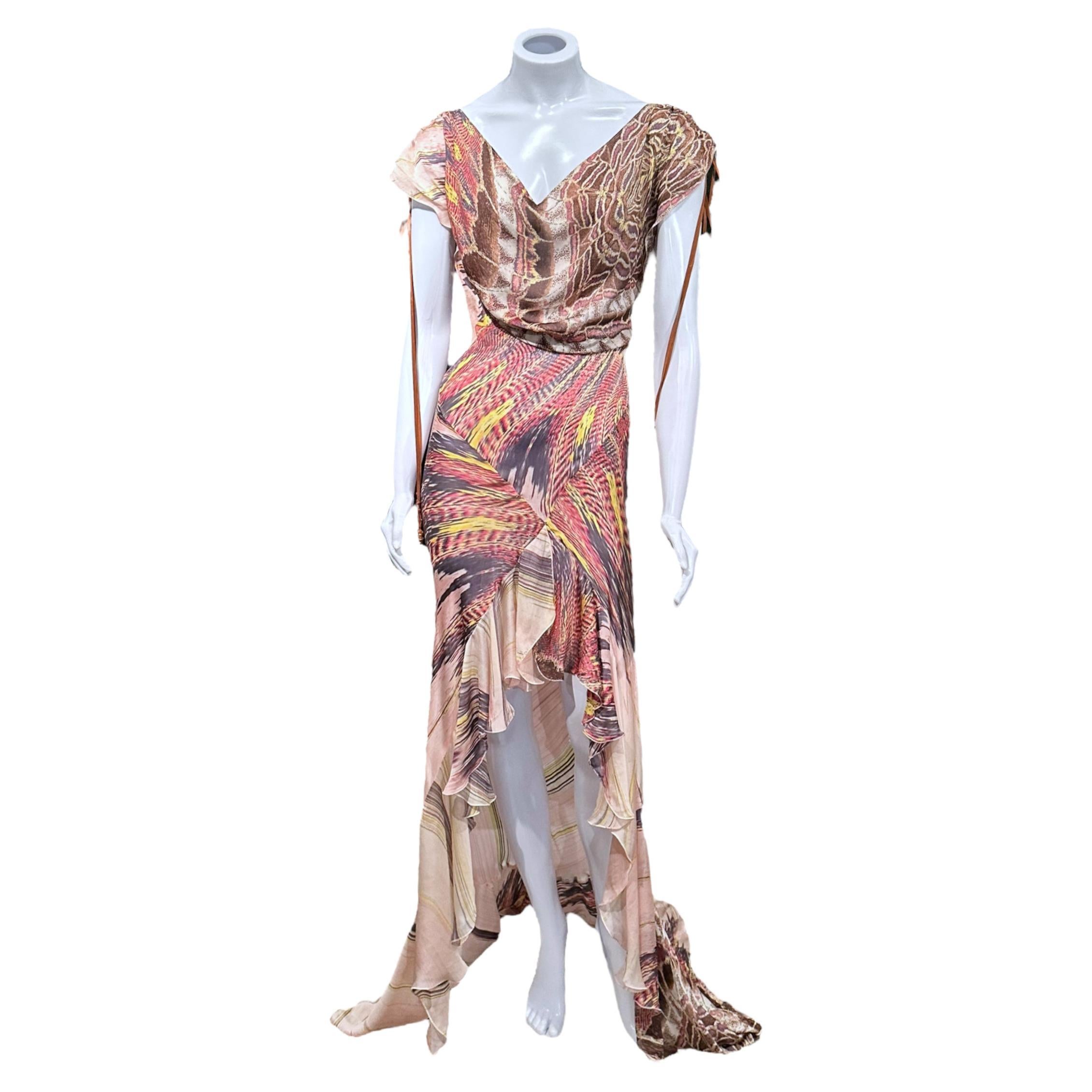 Roberto Cavalli Iconic Feather Print Ss 2004 Cowl Neck Flowy Silk Slip Gown (robe à bretelles en soie)