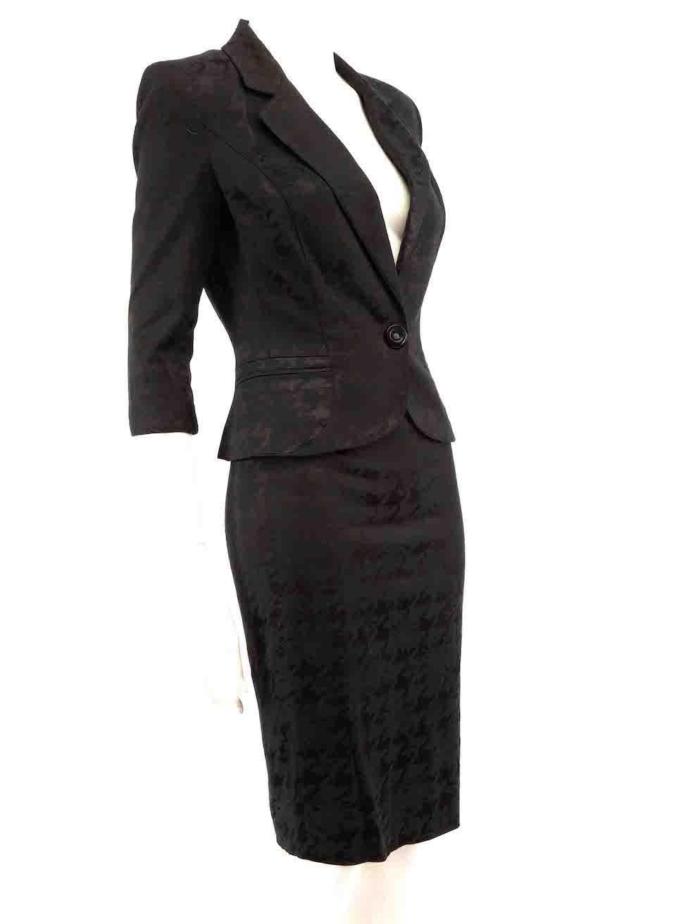 CONDITION is Very good. Hardly any visible wear to suit set is evident on this used Just Cavalli designer resale item.
 
 
 
 Details
 
 
 Black
 
 Synthetic
 
 Blazer skirt suit set
 
 Houndstooth pattern
 
 Single breasted blazer
 
 Mid length