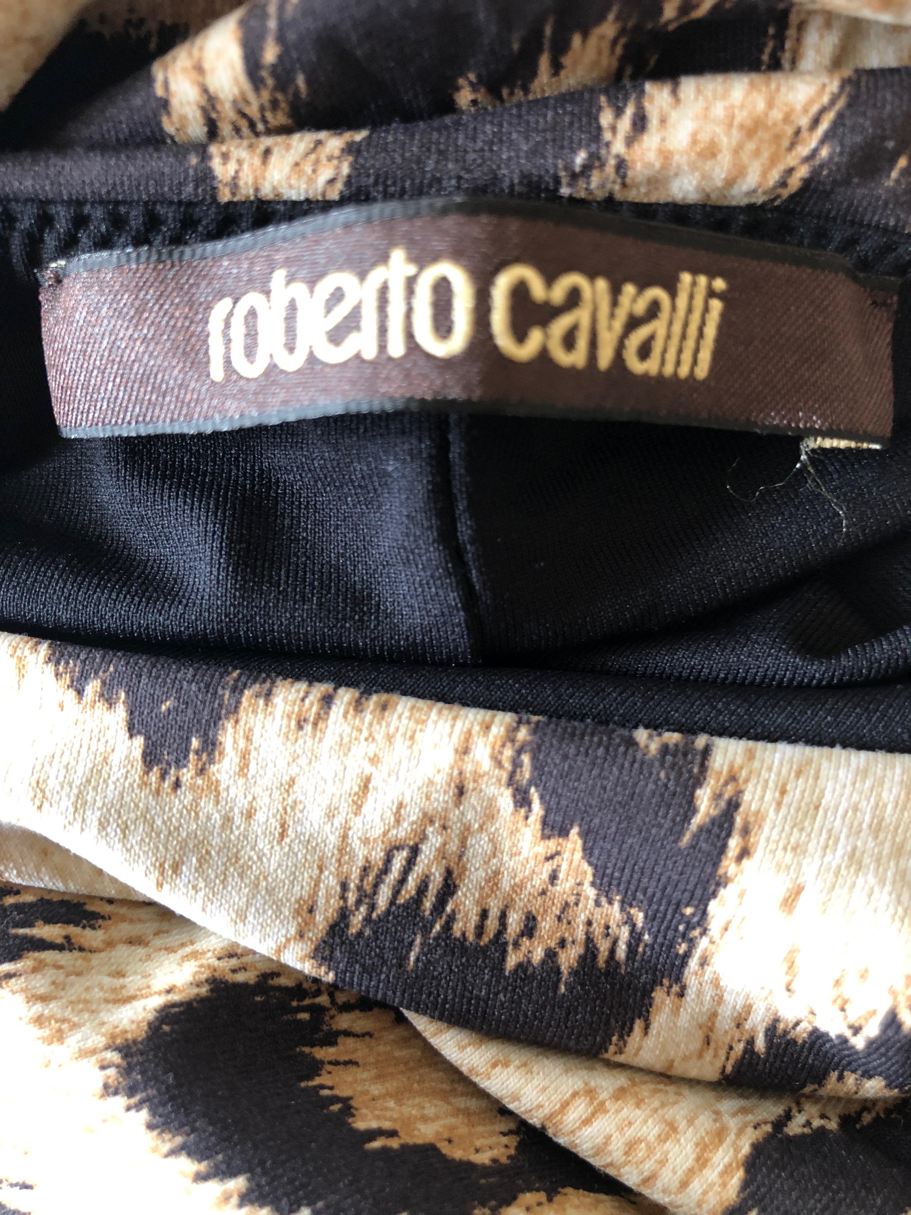 Roberto Cavalli Leopard Print Body Hugging Maxi Dress with Keyhole Back 4