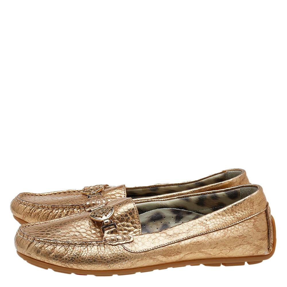 Roberto Cavalli Metallic Gold Iridescent Effect Leather Embellished Slip On Loaf In Good Condition For Sale In Dubai, Al Qouz 2
