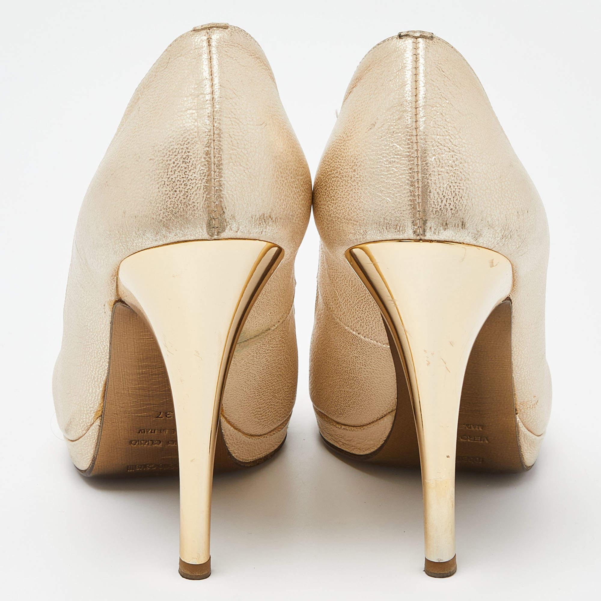 Roberto Cavalli Metallic Gold Leather Peep Toe Pumps Size 37 For Sale 1