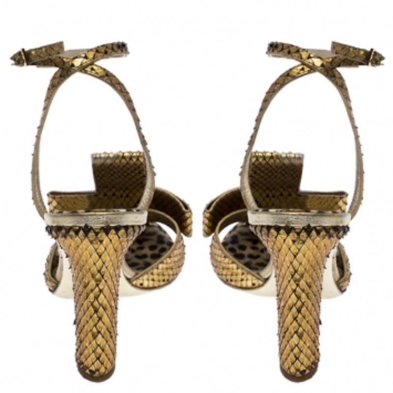 Roberto Cavalli Metallic Python Leather Embellished Ankle Strap Sandals Size 38 (Sandales en cuir de python métallisé avec ornements) en vente 1