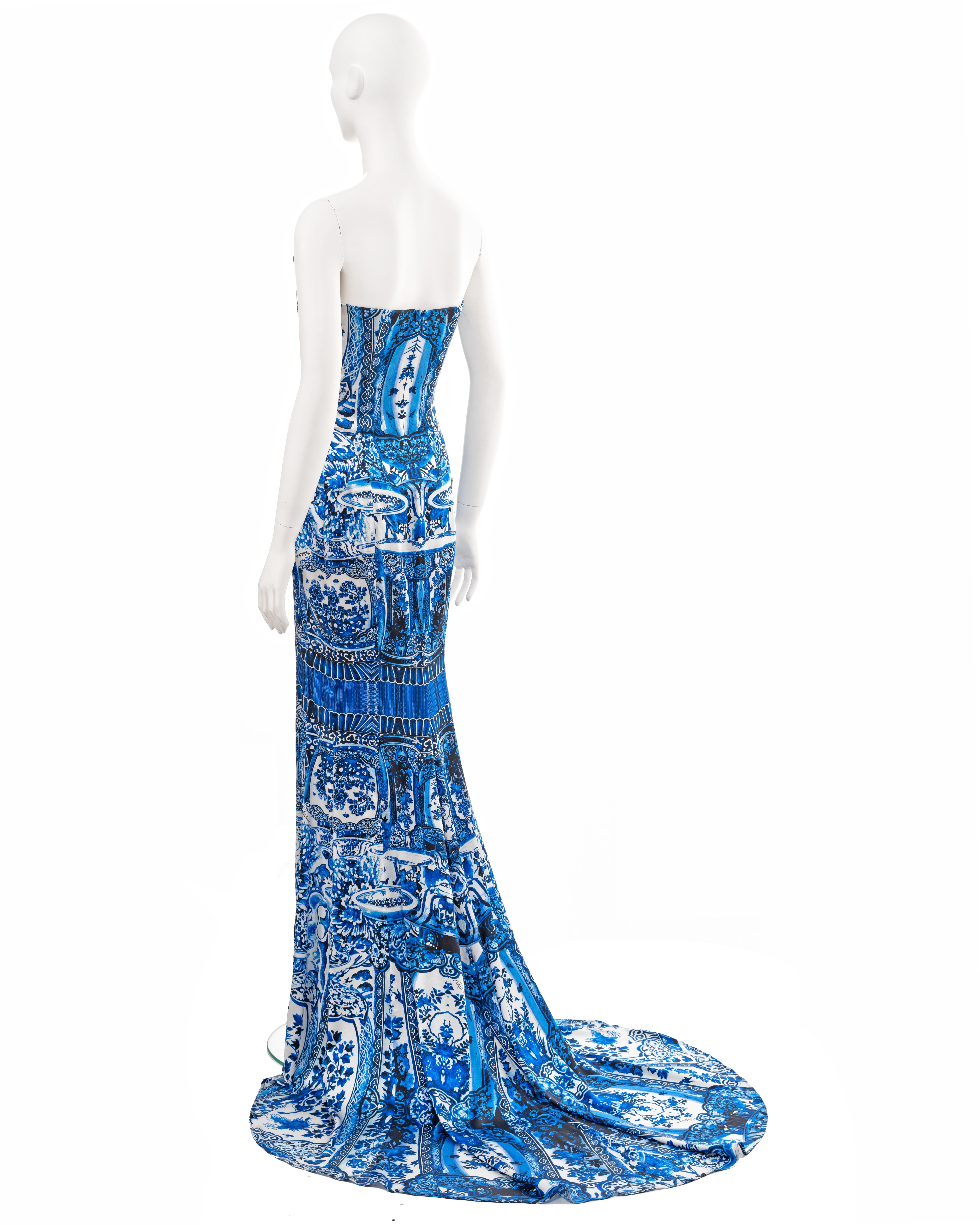 Roberto Cavalli ming porcelain printed silk corseted evening dress, fw 2005 8