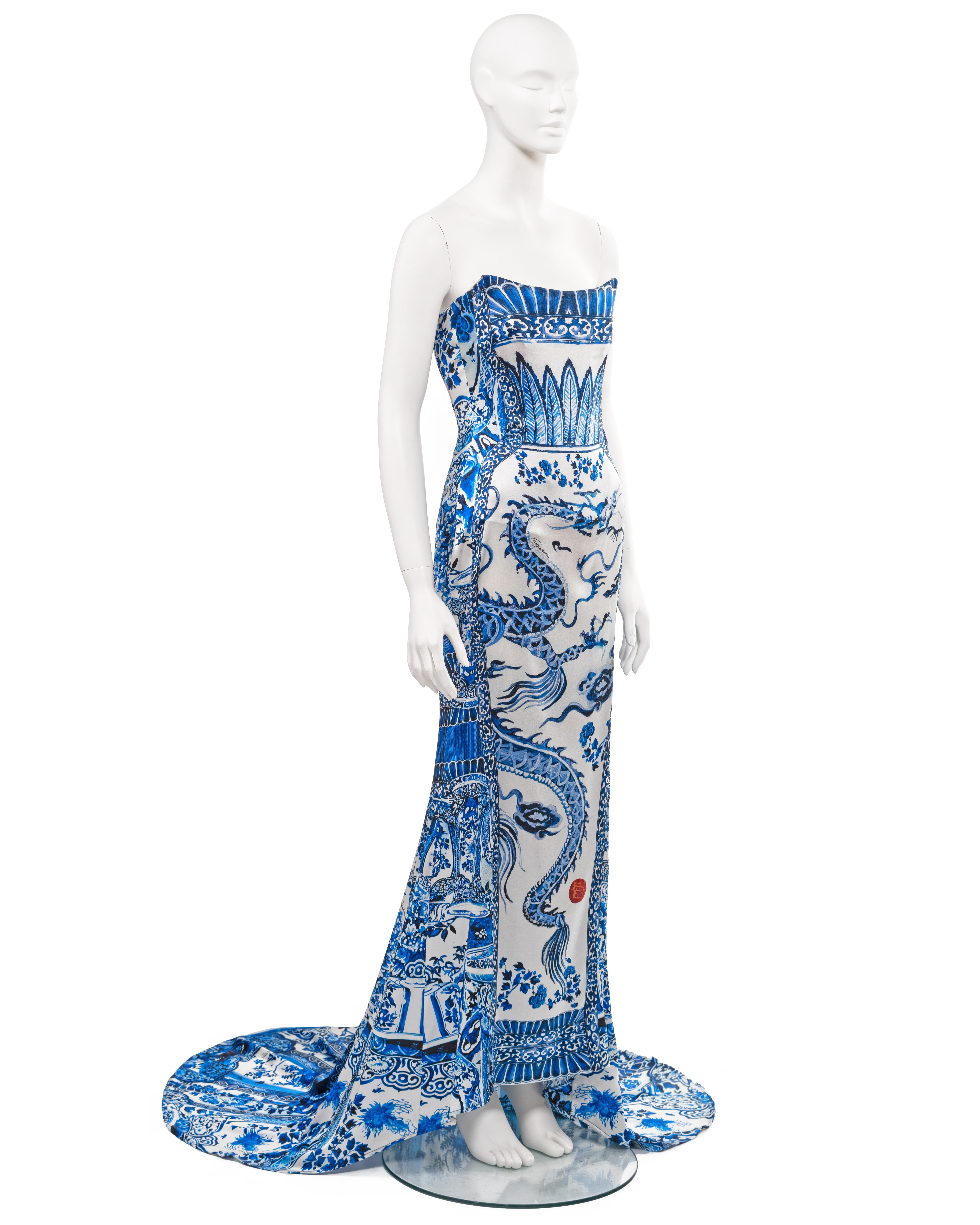 Roberto Cavalli ming porcelain printed silk corseted evening dress, fw 2005 2
