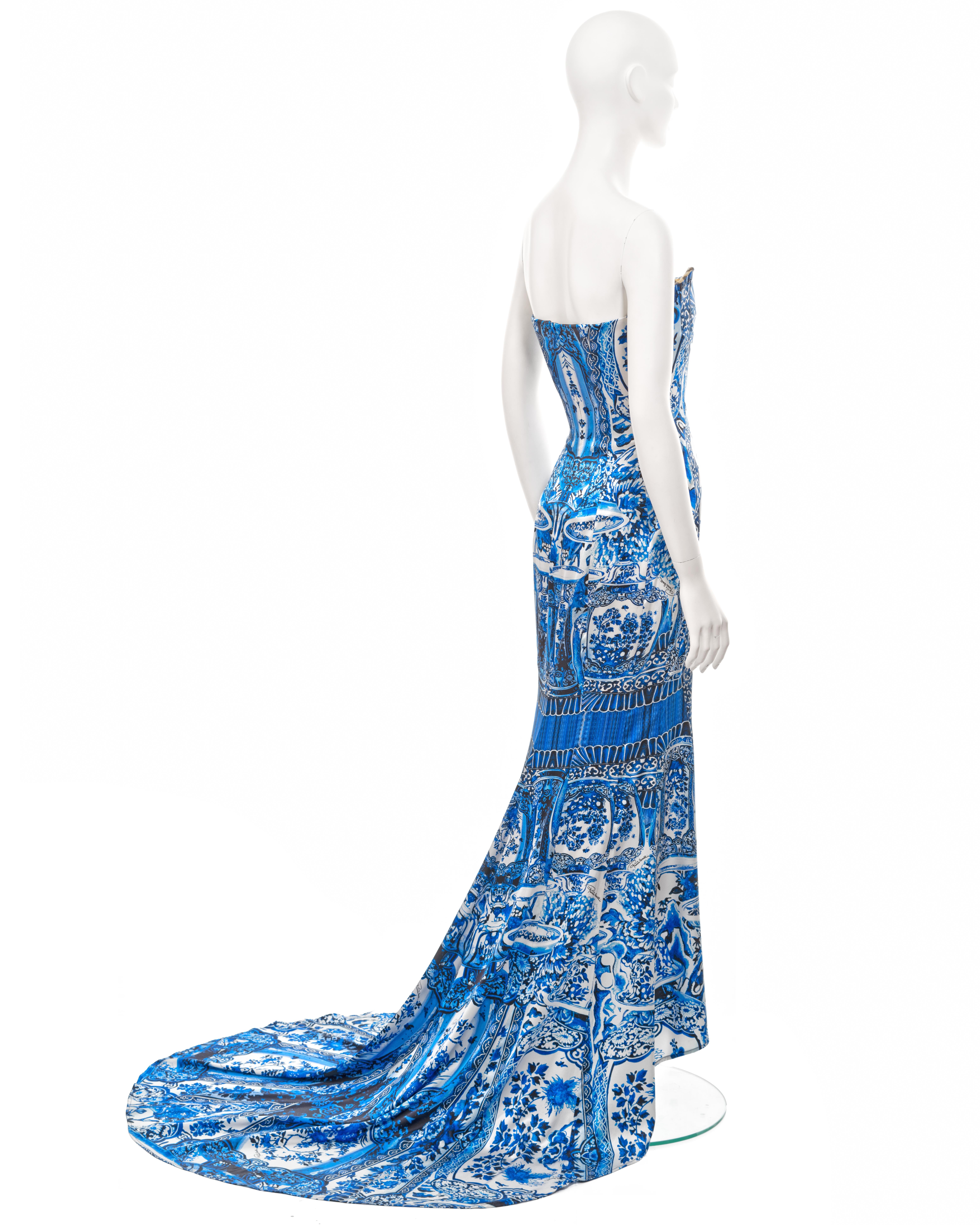 Roberto Cavalli ming porcelain printed silk corseted evening dress, fw 2005 5