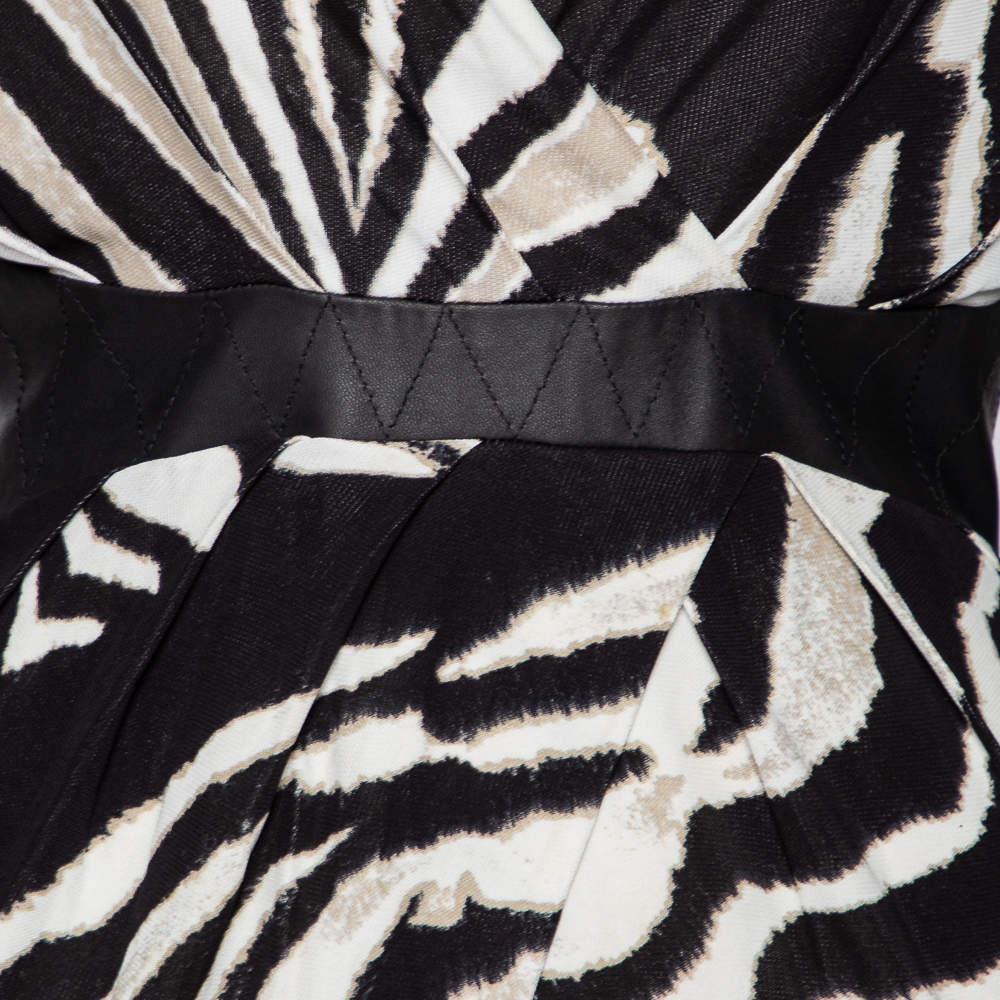 Roberto Cavalli Monochrome Printed Jersey & Leather Detailed Draped Dress S In Good Condition In Dubai, Al Qouz 2