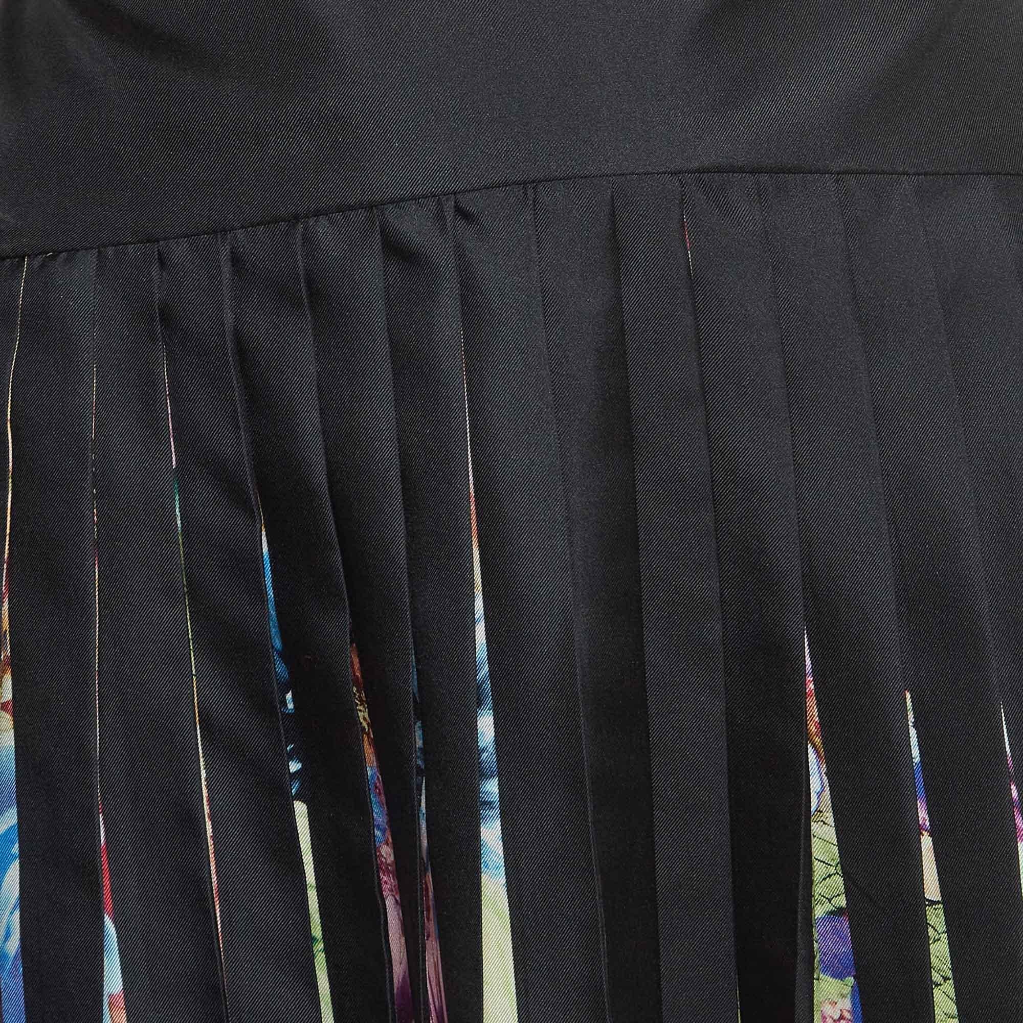 Black Roberto Cavalli Multicolor Floral Printed Silk Pleated Mini Skirt S