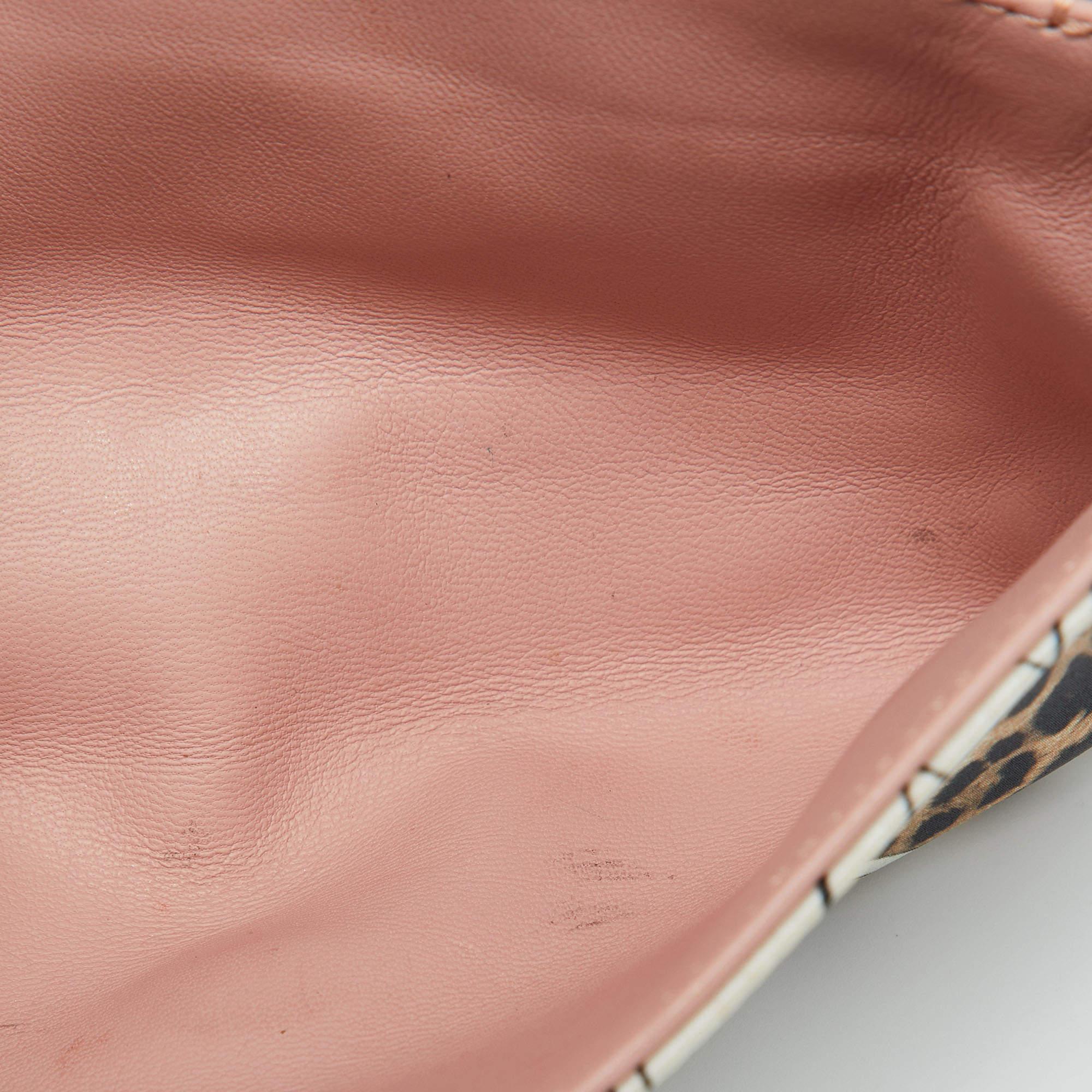 Pochette à chaîne en tissu imprimé multicolore Roberto Cavalli en vente 2