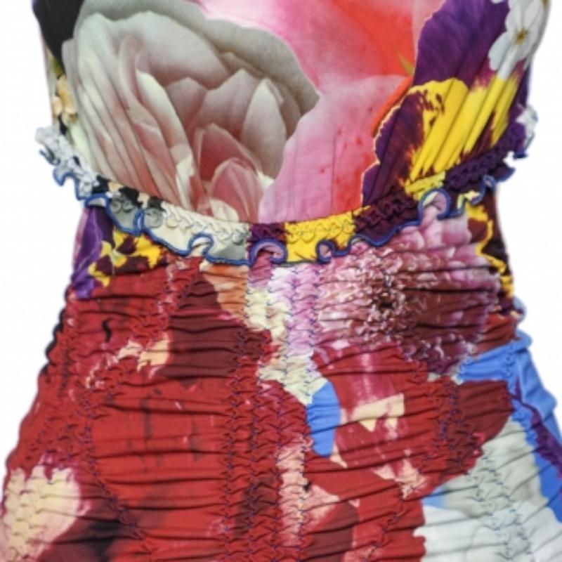 Marron Roberto Cavalli mini-robe imprimée multicolore froncée avec découpes S en vente