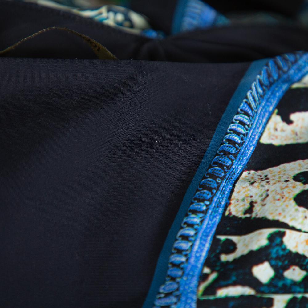 Roberto Cavalli Multicolor Printed Jersey V-Neck Long Dress S In Good Condition In Dubai, Al Qouz 2