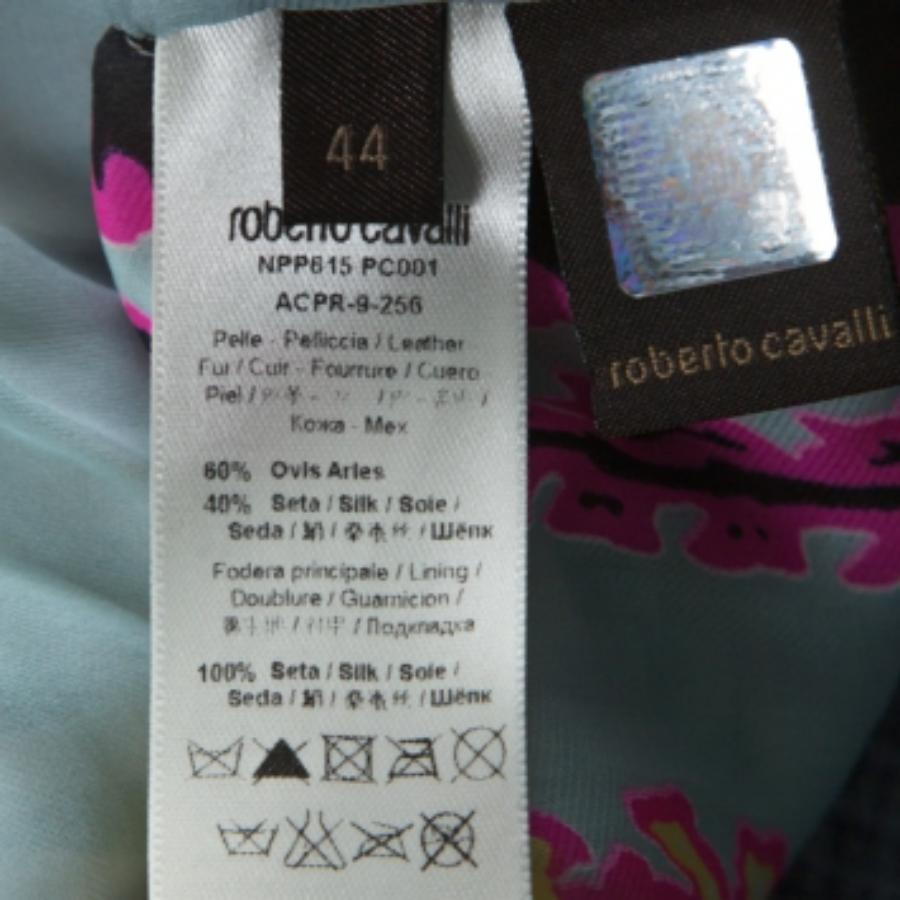 Roberto Cavalli Multicolor Printed Silk Beige Suede Overlay Sleeveless Vest M im Zustand „Gut“ im Angebot in Dubai, Al Qouz 2