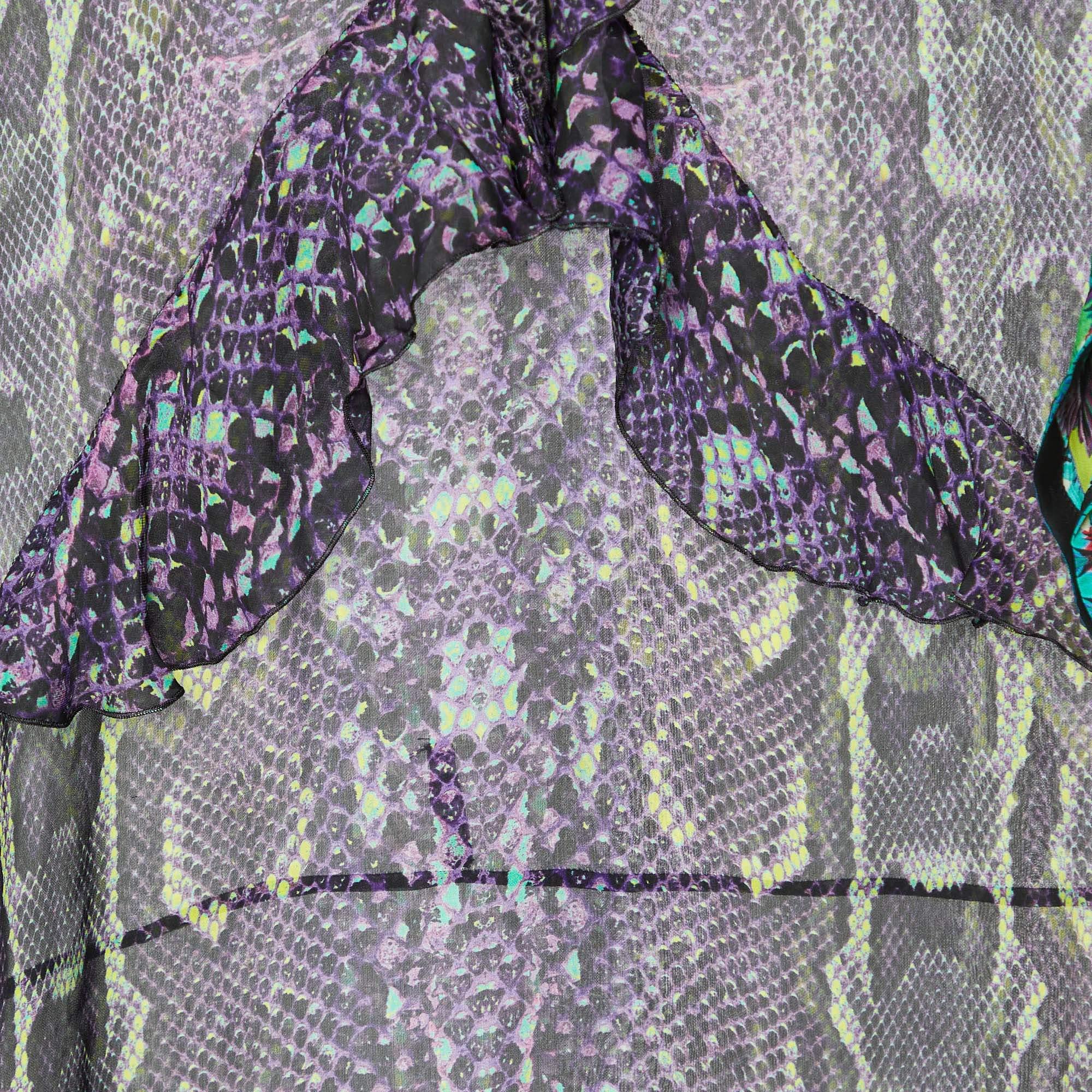 Robe longue imprimée Roberto Cavalli à volants en soie multicolore S Bon état - En vente à Dubai, Al Qouz 2