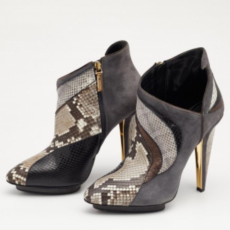 Women's Roberto Cavalli Multicolor Snakeskin and Suede Ankle Boots Size 38.5 For Sale
