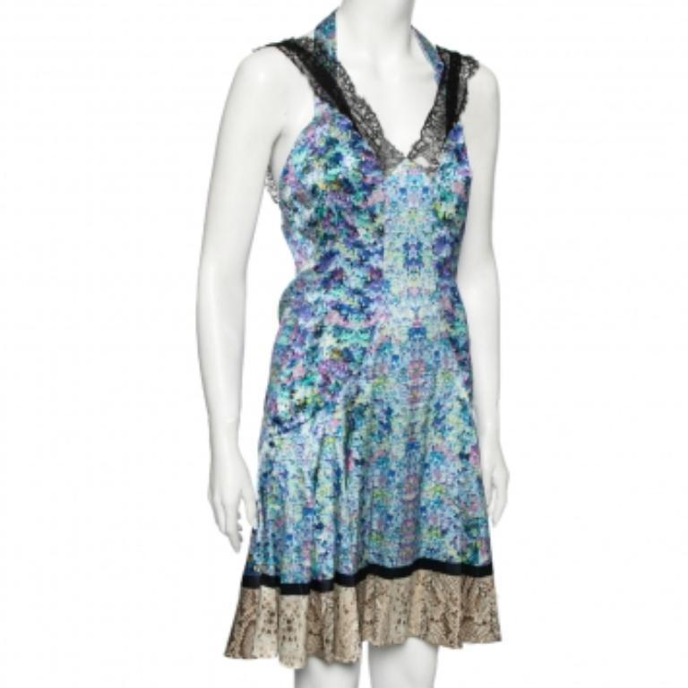 Roberto Cavalli - Robe imprimée multicolore bordée de dentelle de soie M en vente 1